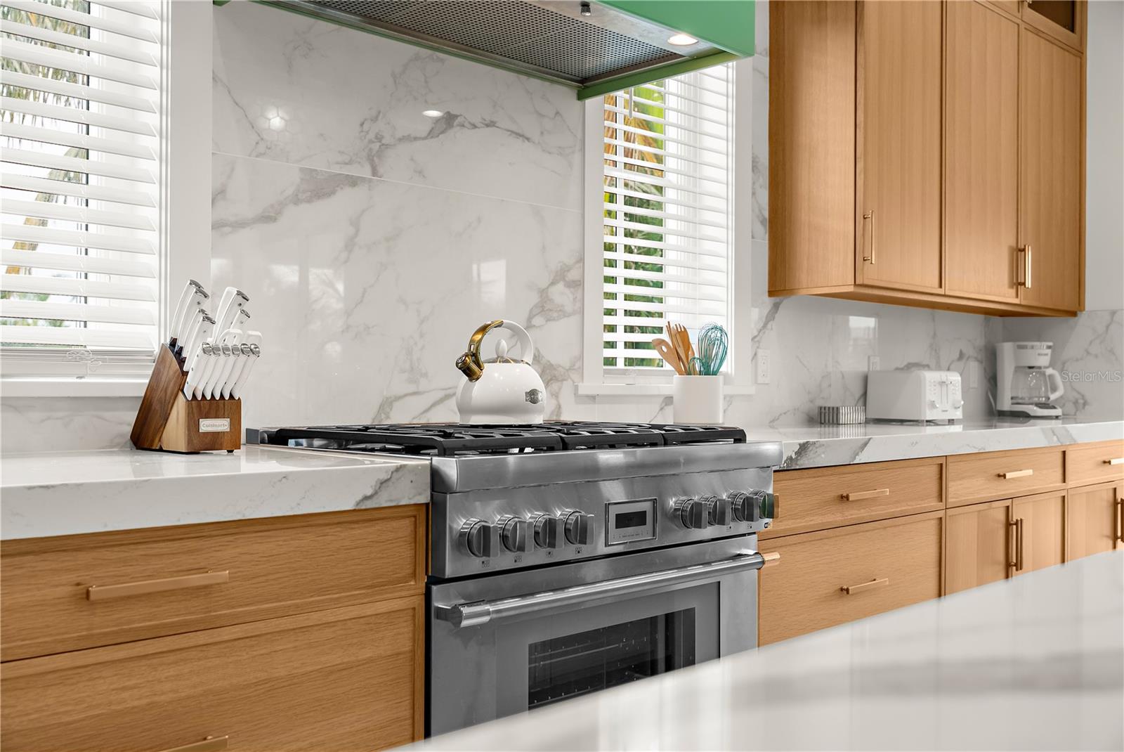 A4668634 Property Photo