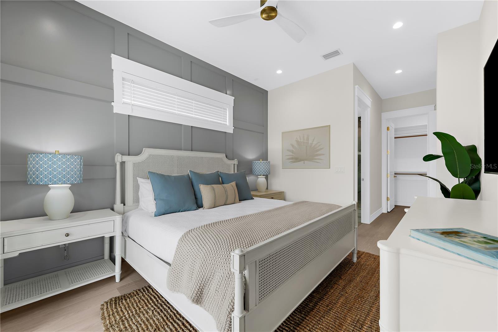 A4668634 Property Photo