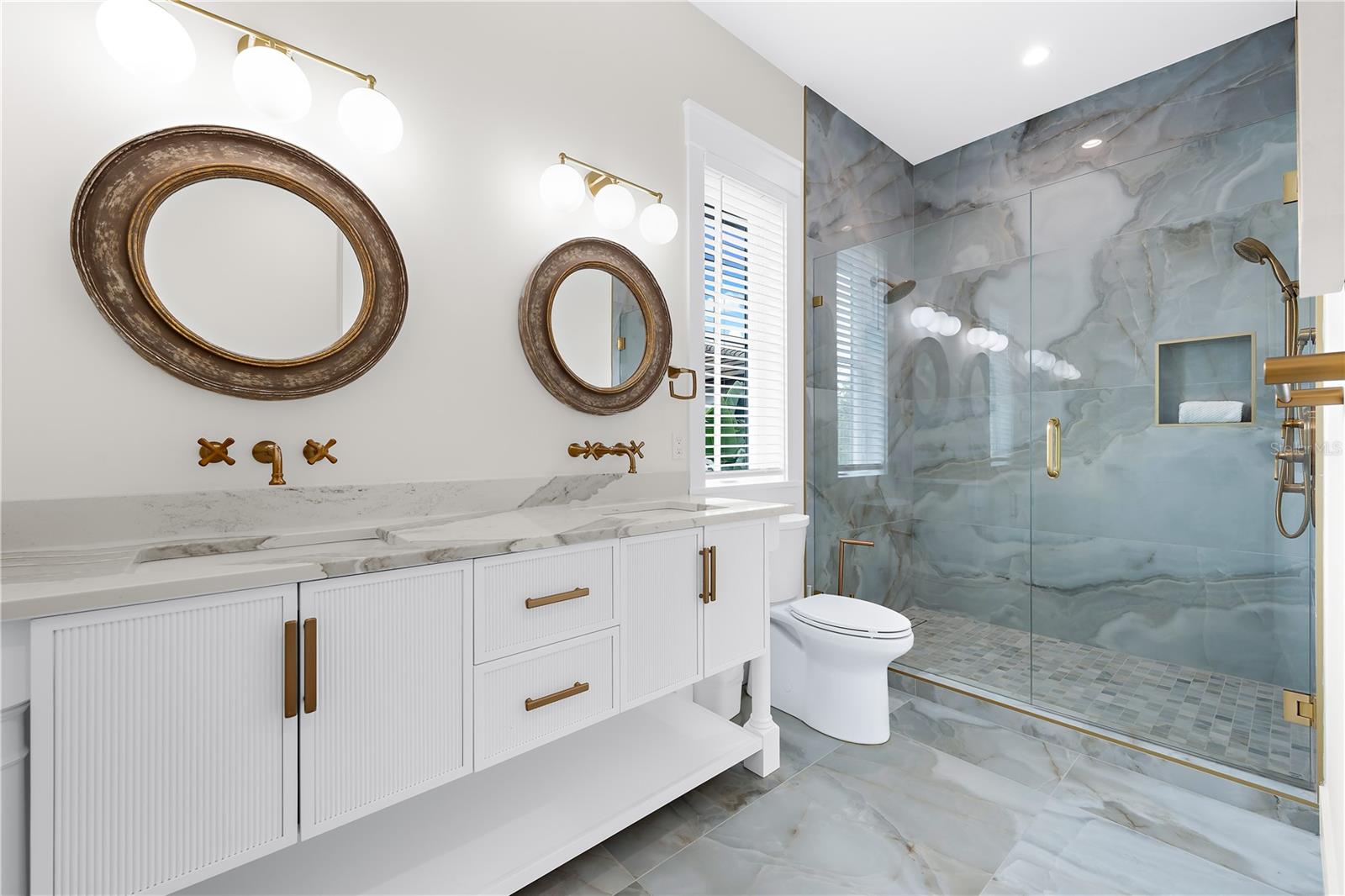 A4668634 Property Photo