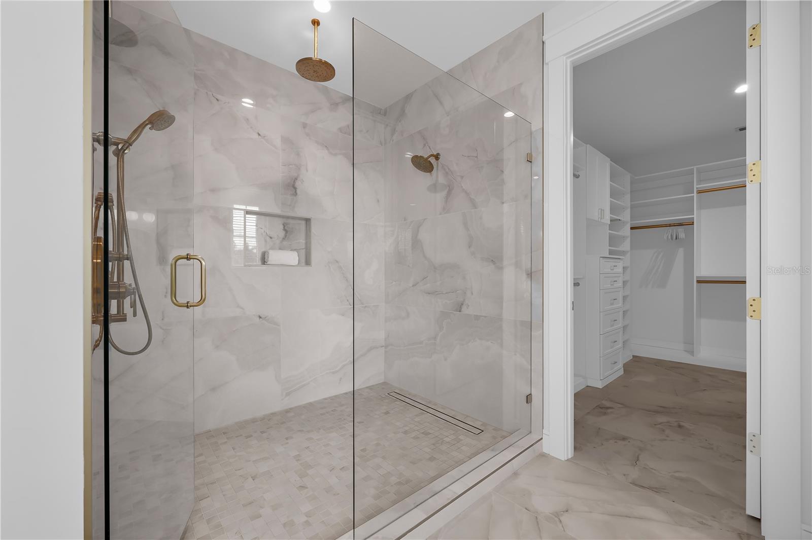 A4668634 Property Photo