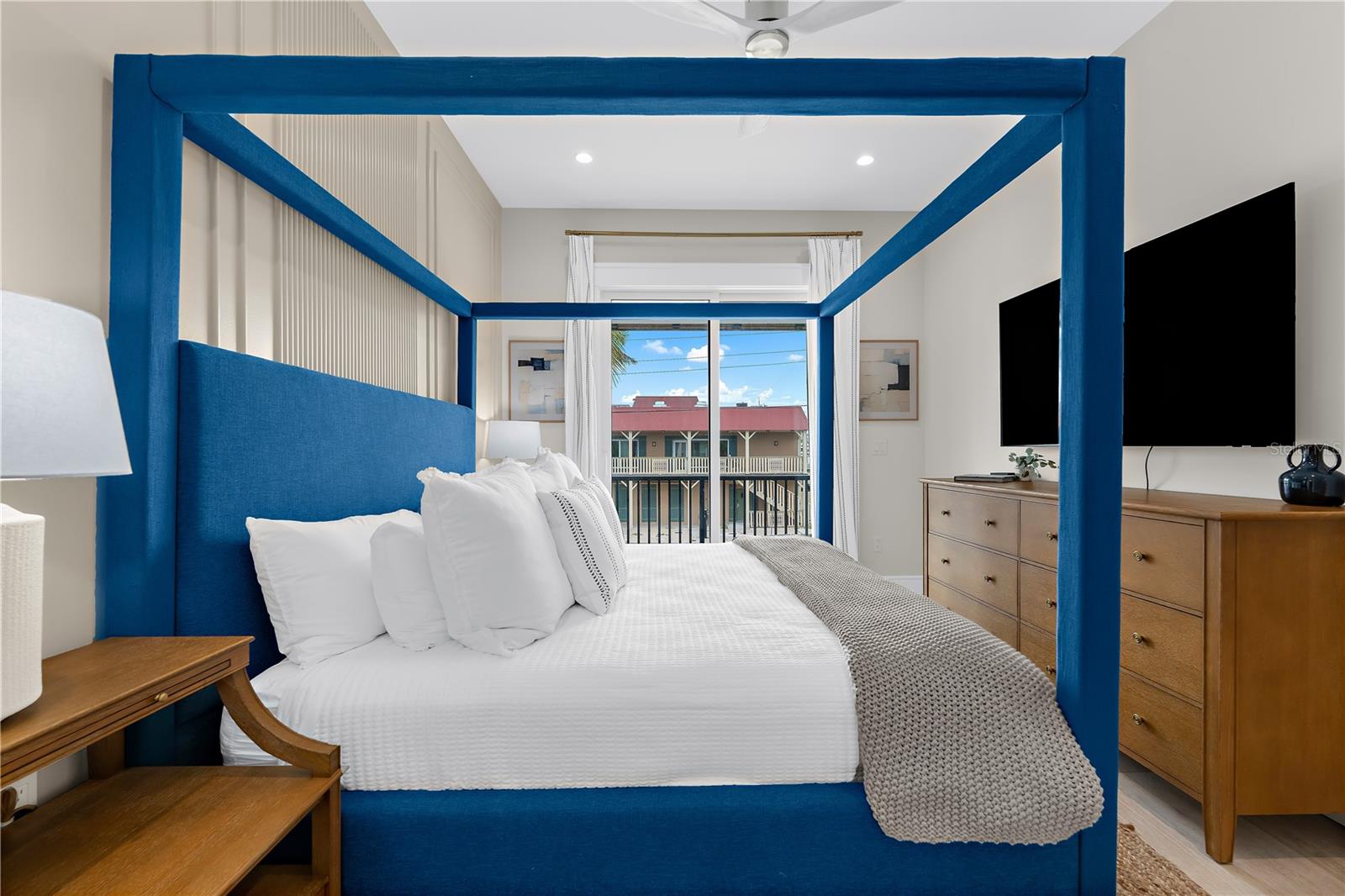 A4668634 Property Photo