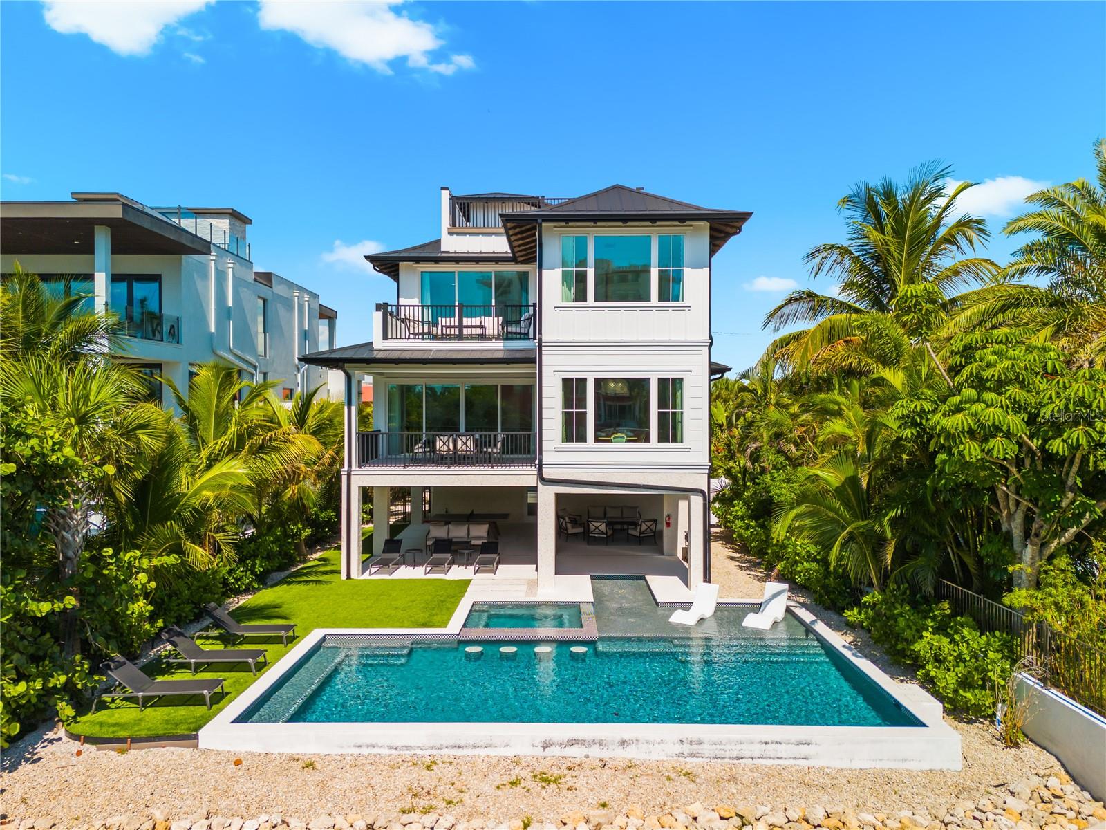 A4668634 Property Photo