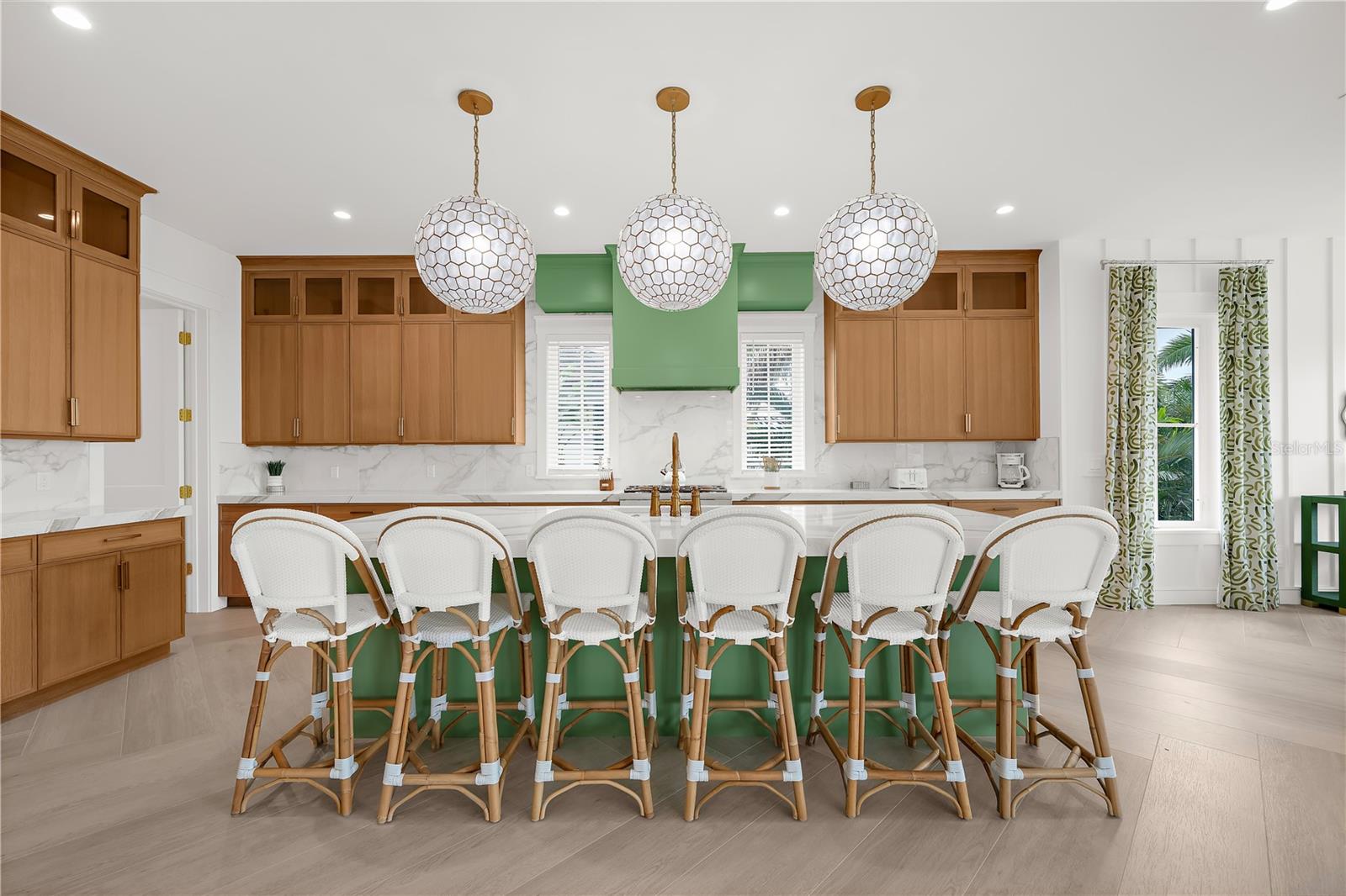 A4668634 Property Photo