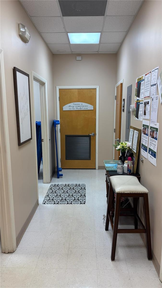 1725 E HIGHWAY 50 #A, CLERMONT, FL, 34711