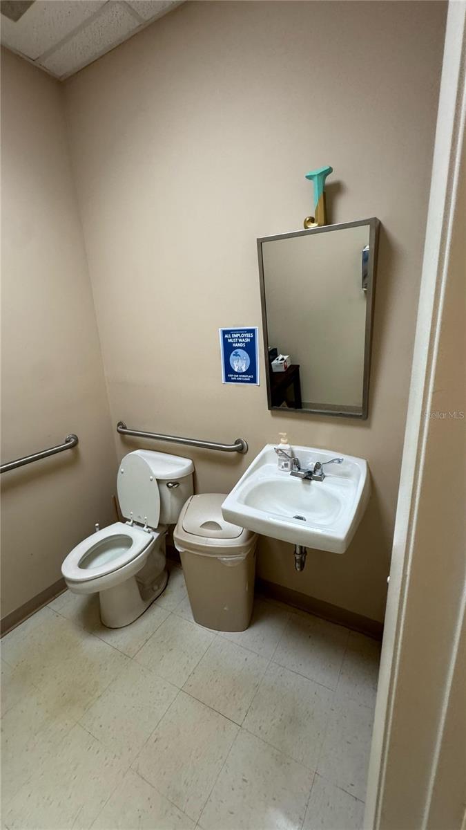 1725 E HIGHWAY 50 #A, CLERMONT, FL, 34711