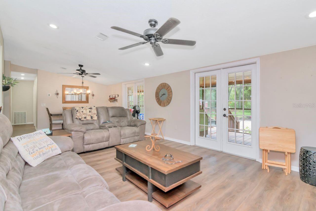 6707 W DORMANY RD, PLANT CITY, FL, 33565