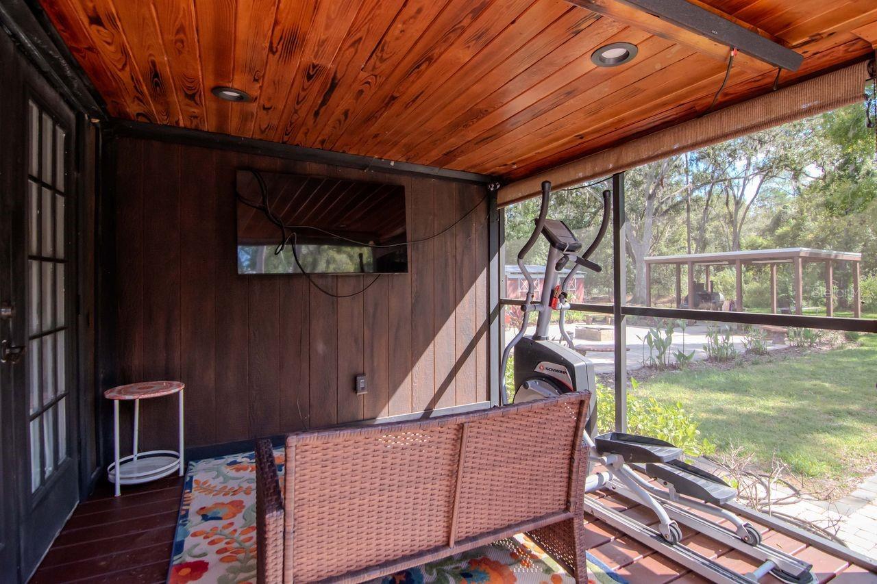 6707 W DORMANY RD, PLANT CITY, FL, 33565