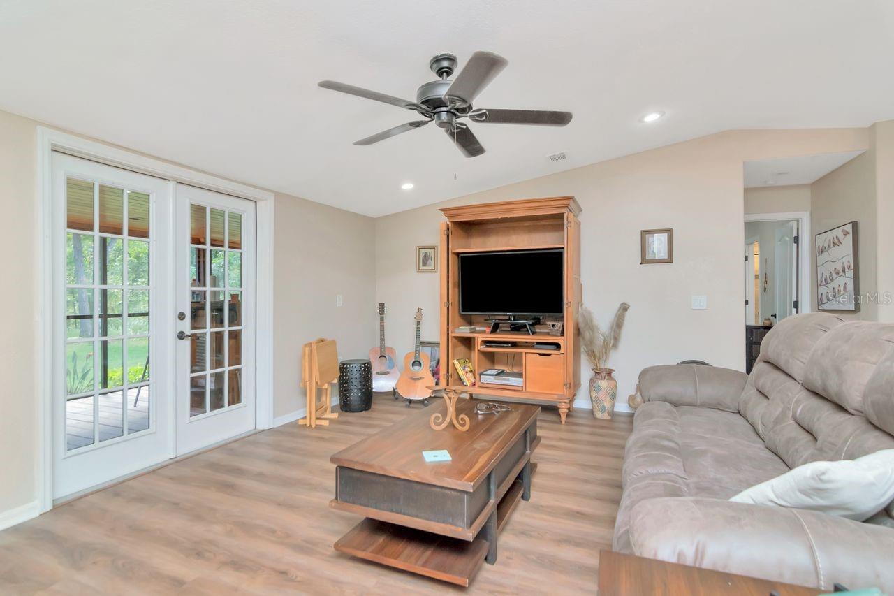 6707 W DORMANY RD, PLANT CITY, FL, 33565