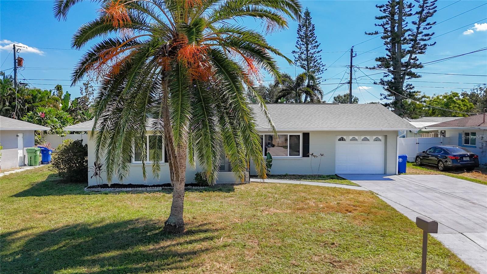 3303 CAMBRIDGE DR W, BRADENTON, FL, 34205