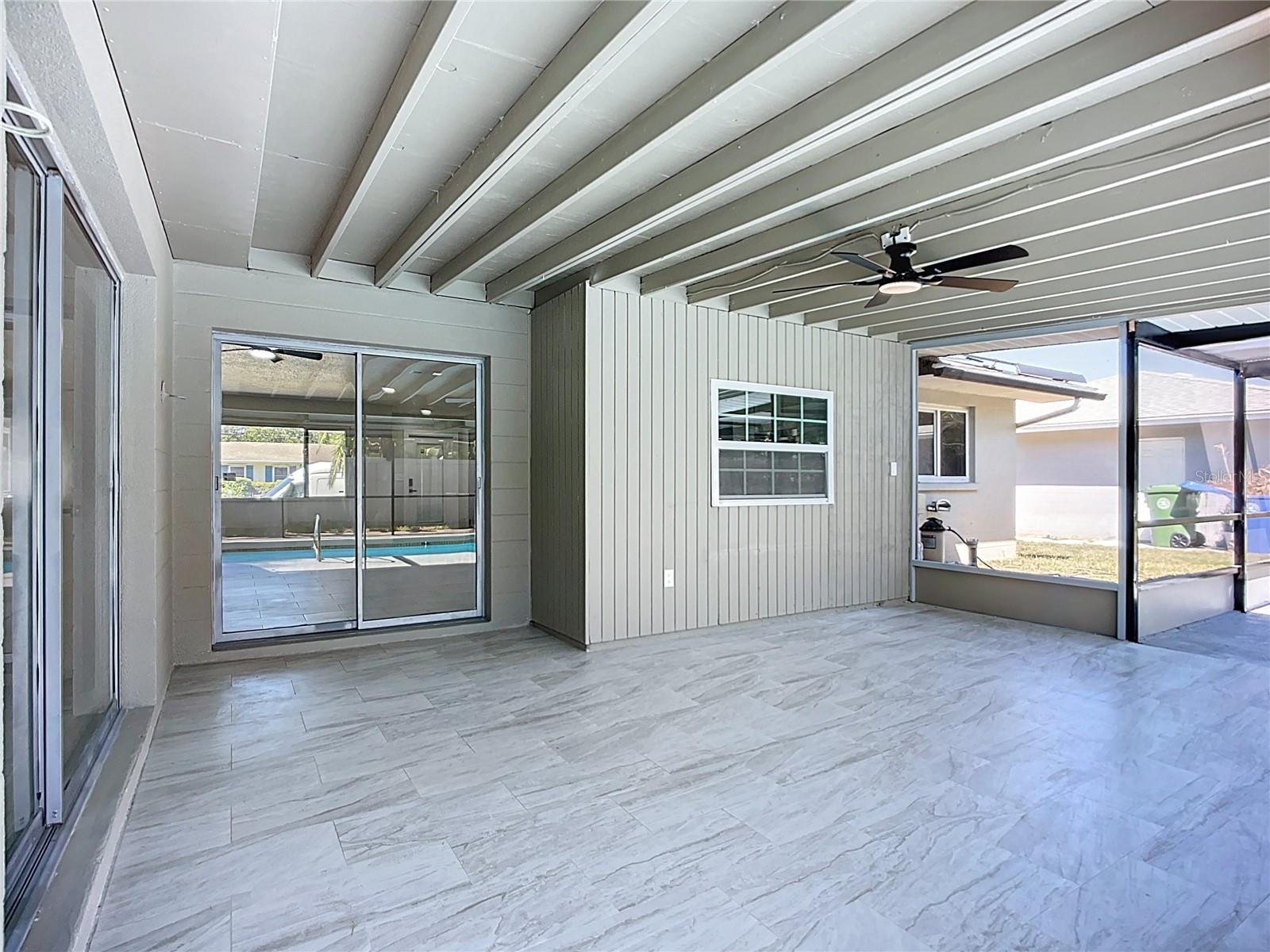 3303 CAMBRIDGE DR W, BRADENTON, FL, 34205