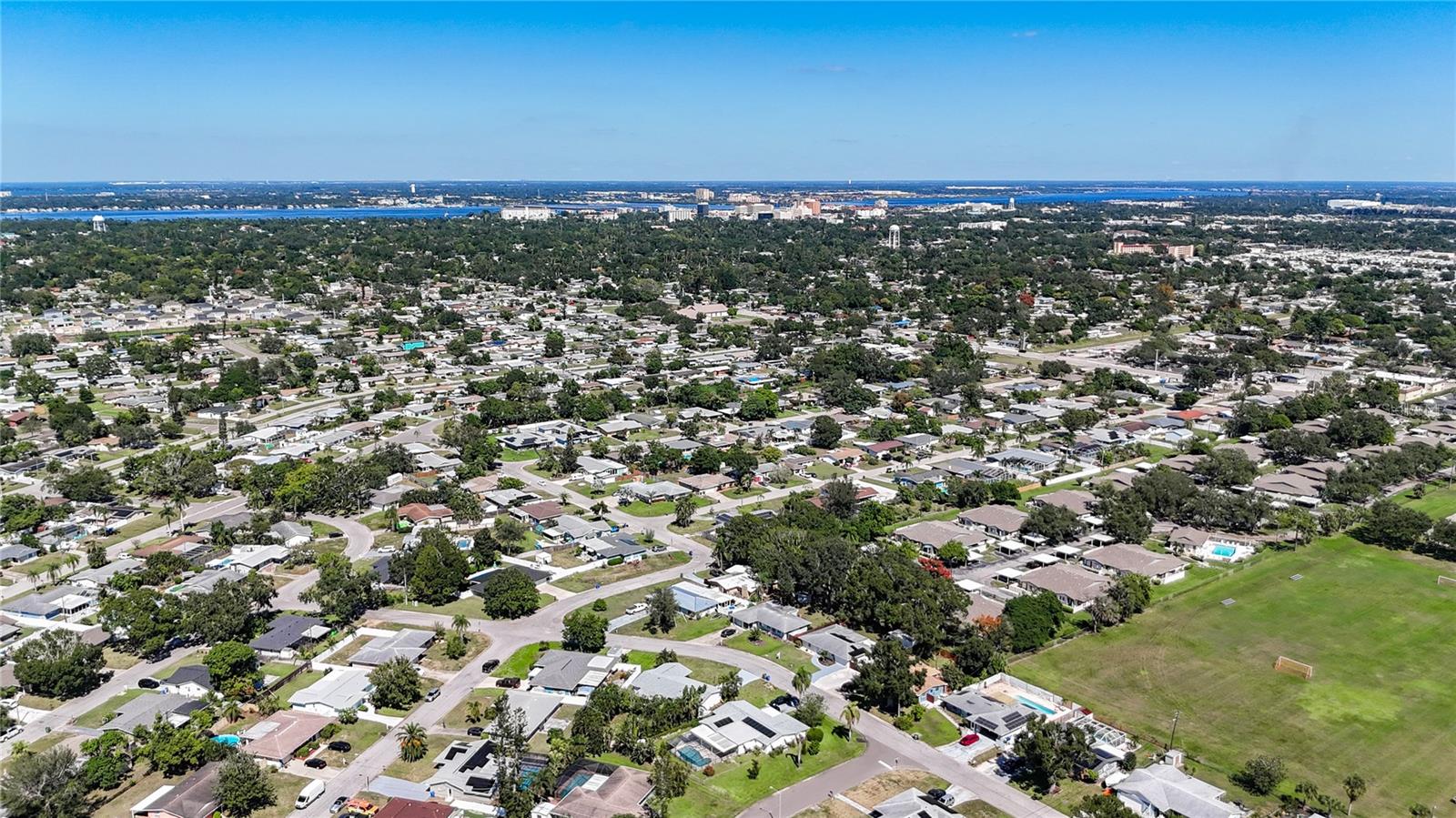 3303 CAMBRIDGE DR W, BRADENTON, FL, 34205