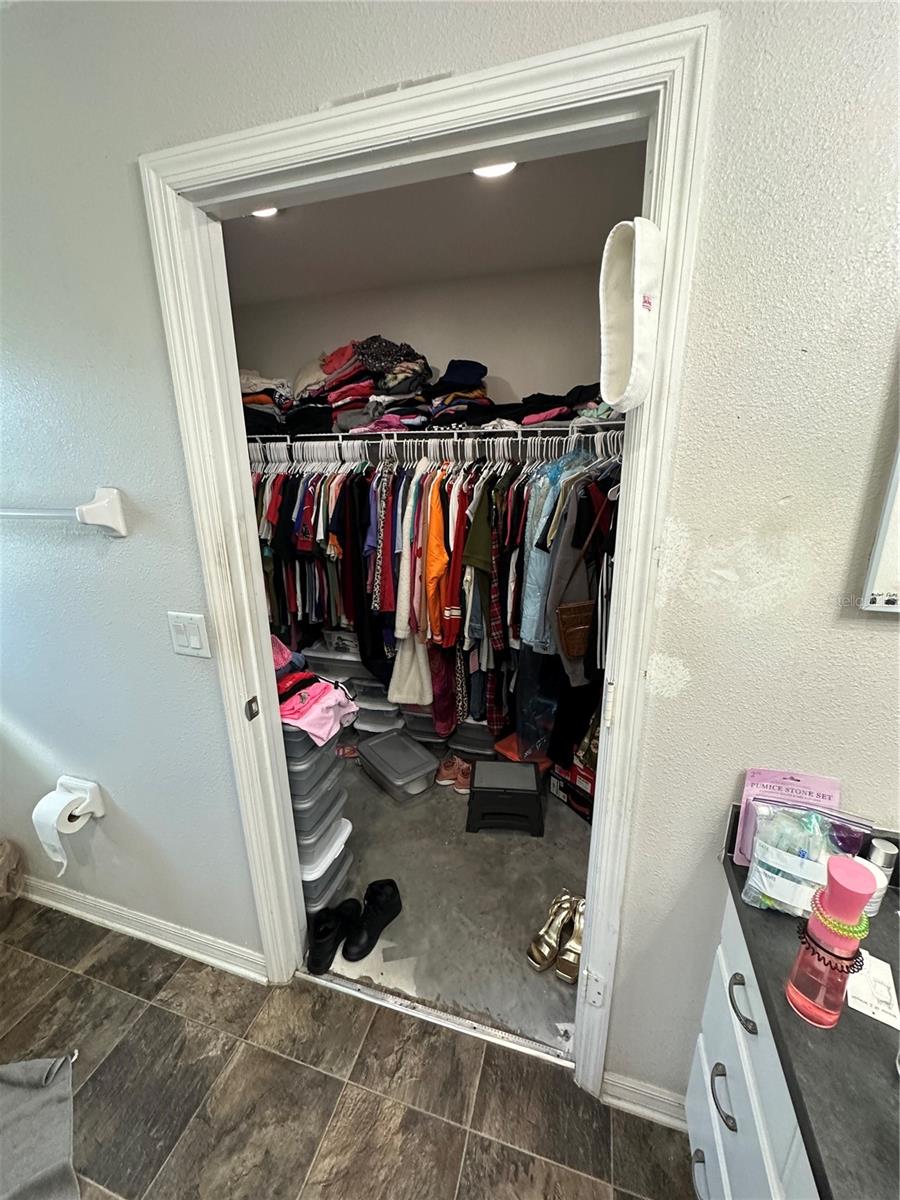 2018 PEACEFUL PALM ST, RUSKIN, FL, 33570