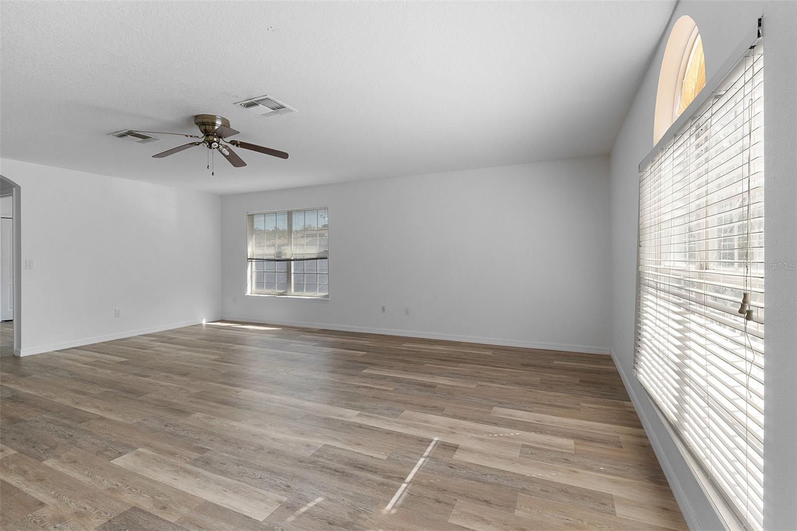 230 FRIESIAN WAY, SANFORD, FL, 32773