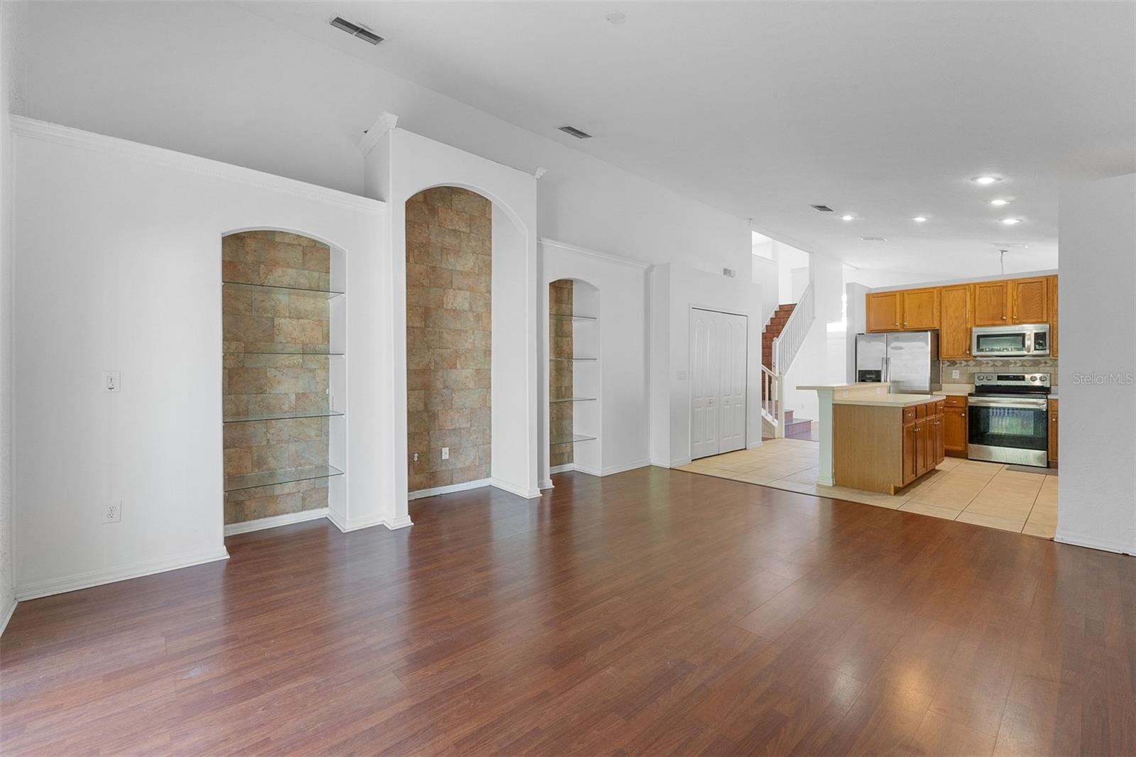 230 FRIESIAN WAY, SANFORD, FL, 32773