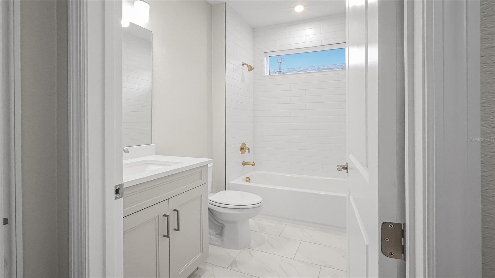 1620 BELLAGIO LOOP, TAVARES, FL, 32778