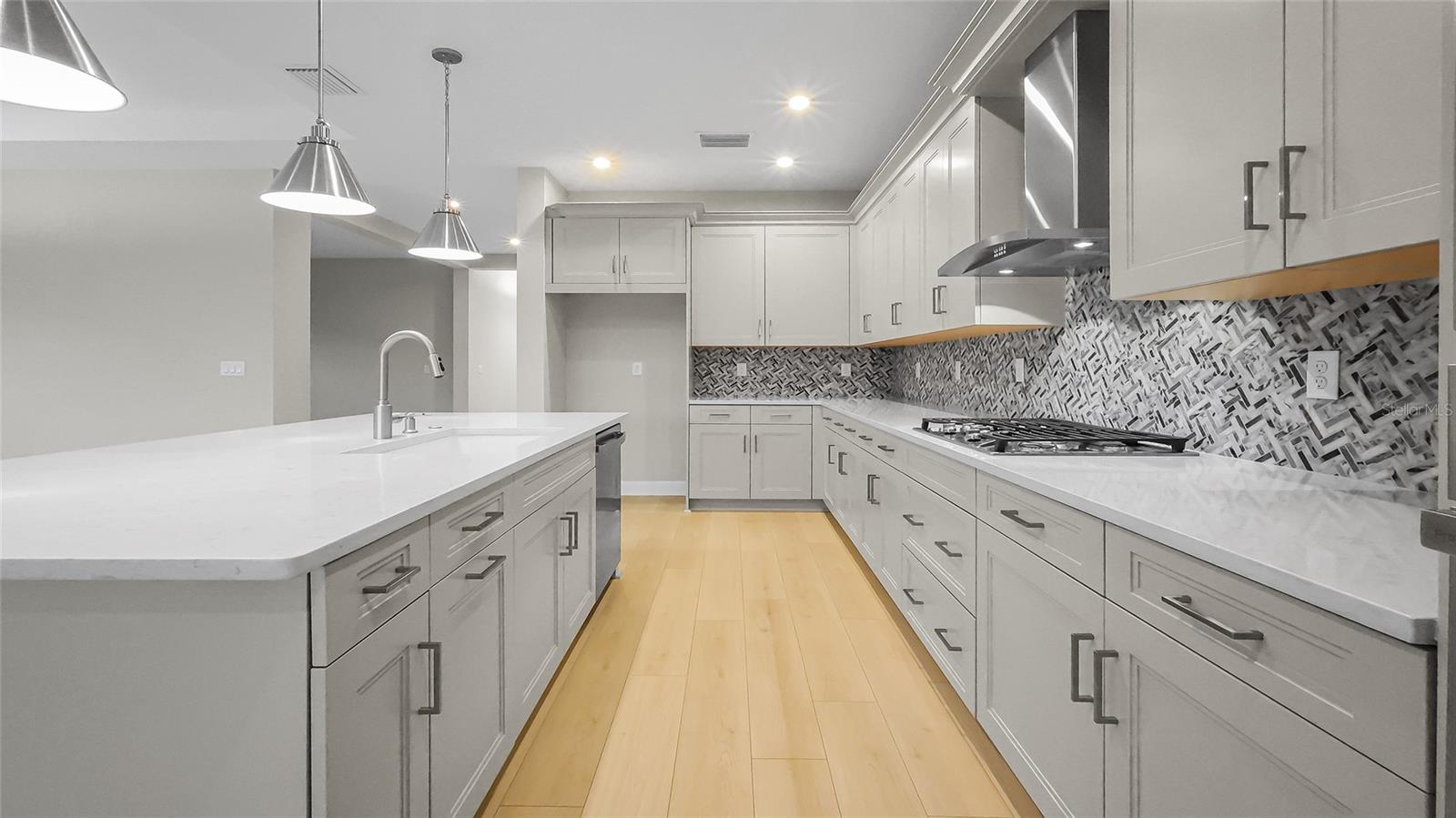 1620 BELLAGIO LOOP, TAVARES, FL, 32778