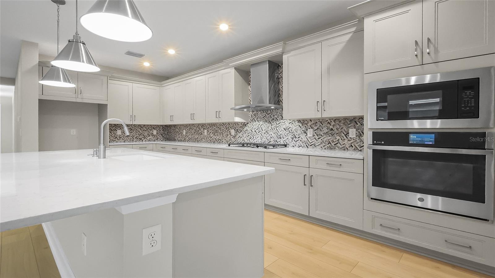 1620 BELLAGIO LOOP, TAVARES, FL, 32778