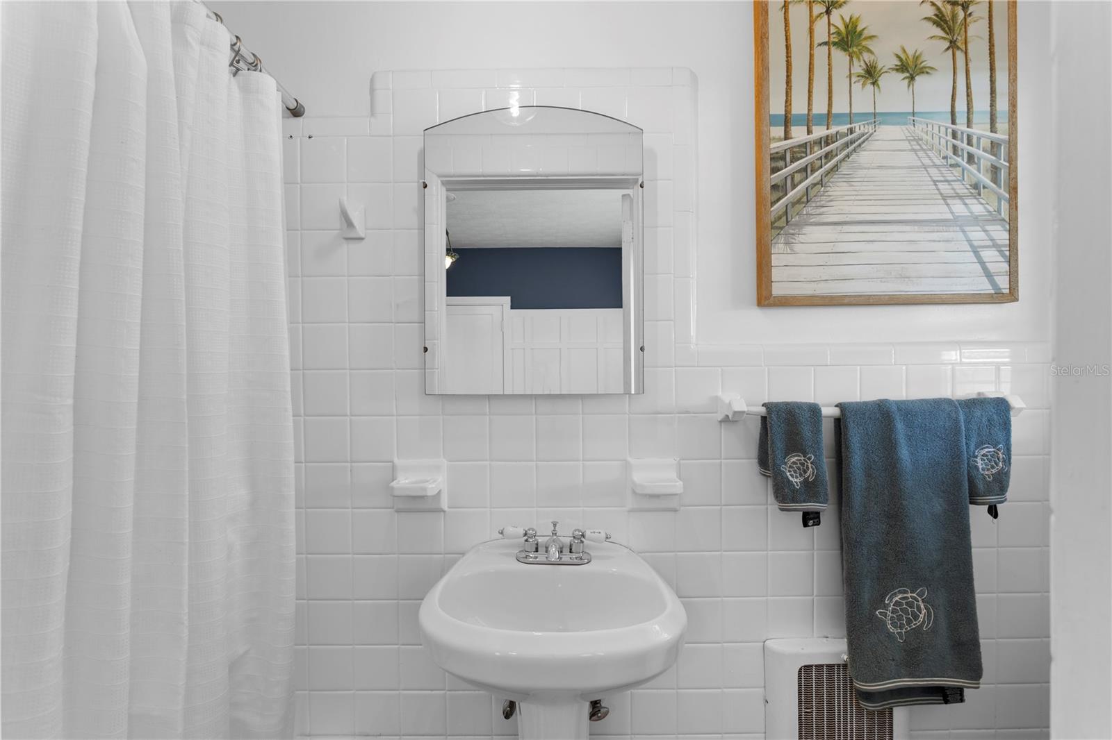 5303 N SUWANEE AVE, TAMPA, FL, 33603