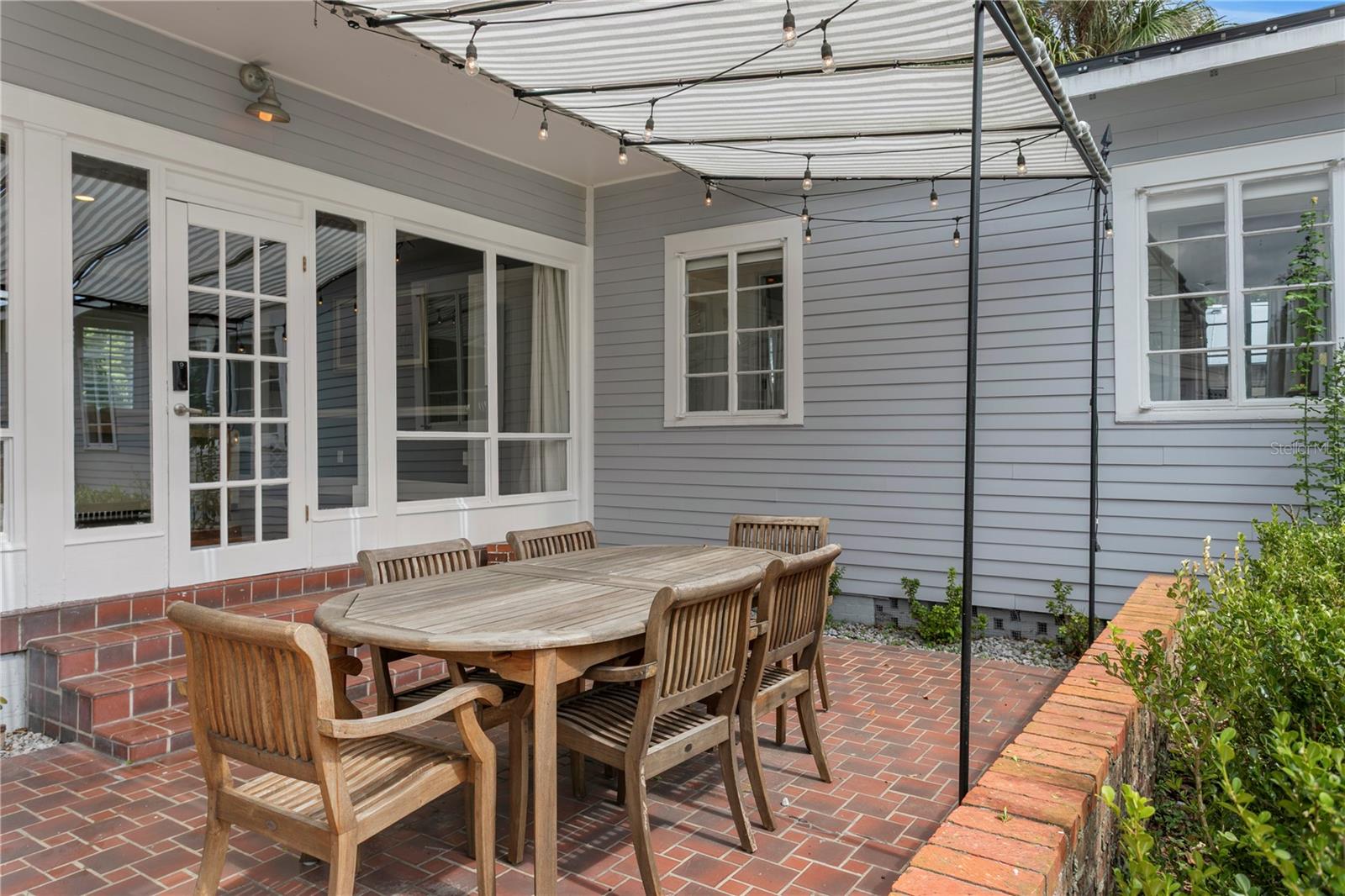 5303 N SUWANEE AVE, TAMPA, FL, 33603