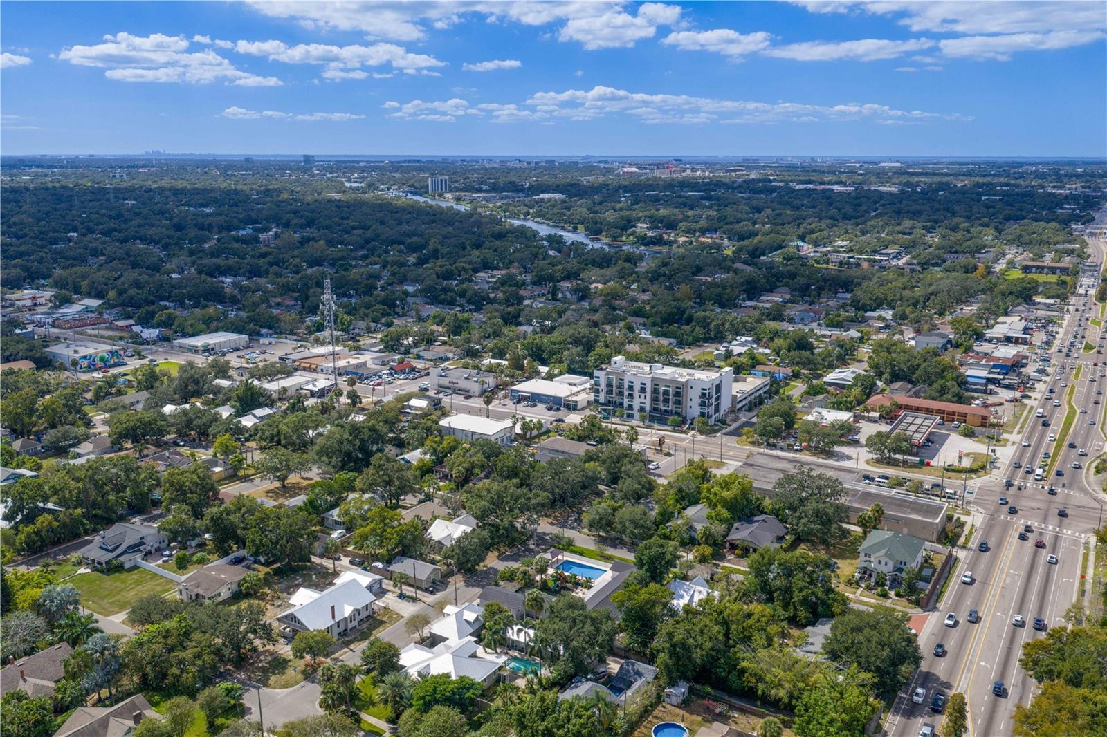 5303 N SUWANEE AVE, TAMPA, FL, 33603