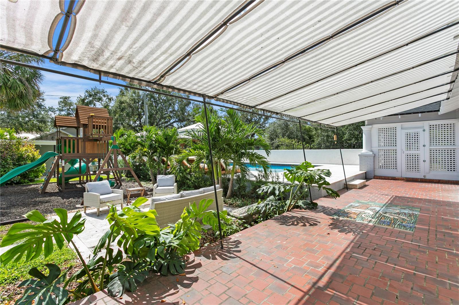 5303 N SUWANEE AVE, TAMPA, FL, 33603