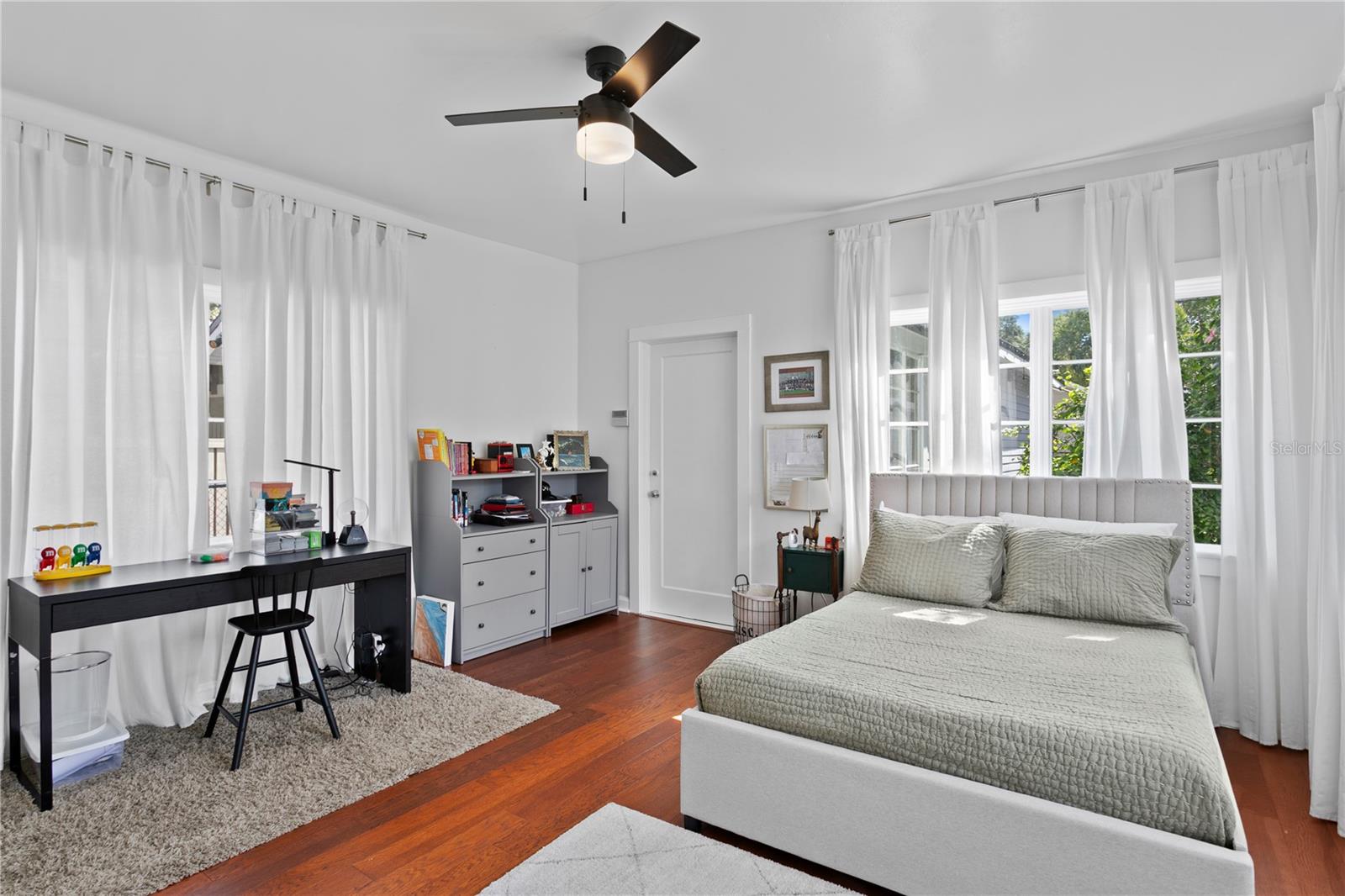 5303 N SUWANEE AVE, TAMPA, FL, 33603