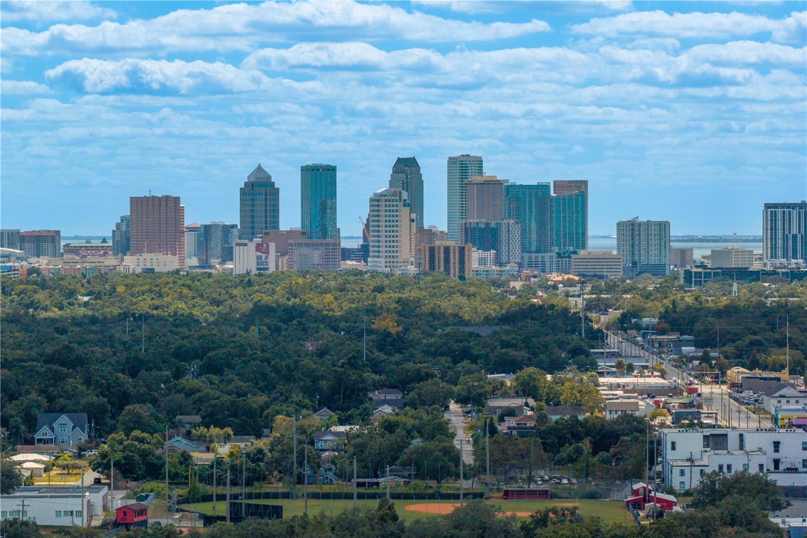 5303 N SUWANEE AVE, TAMPA, FL, 33603