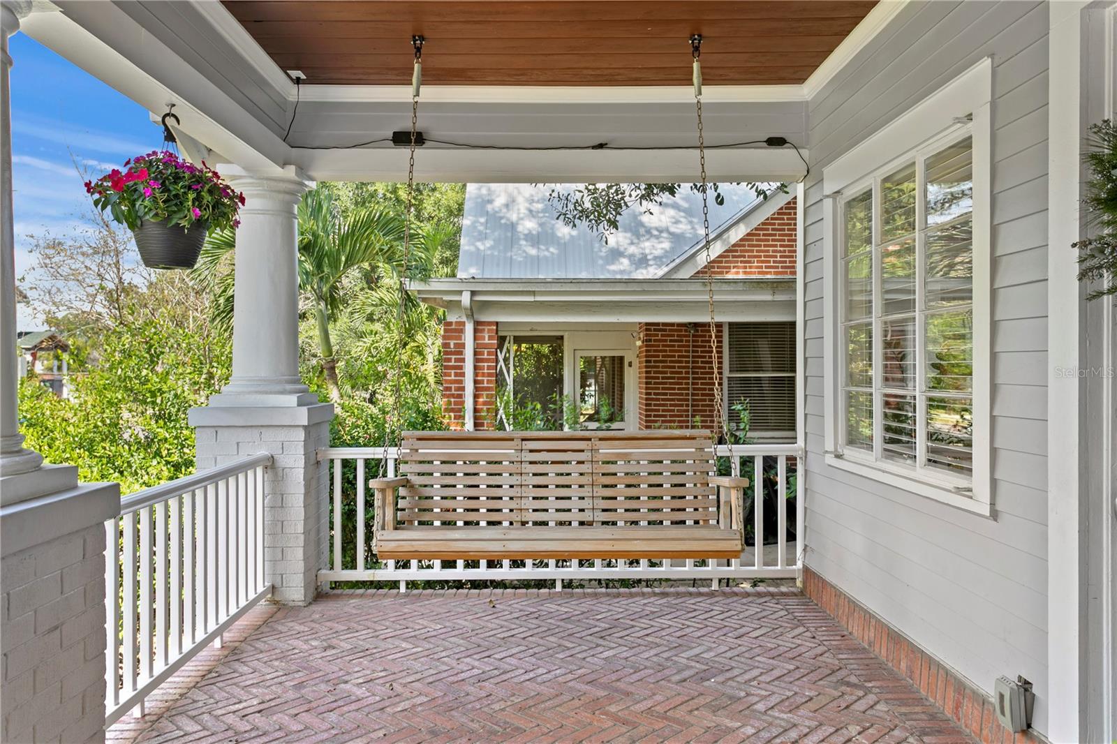 5303 N SUWANEE AVE, TAMPA, FL, 33603