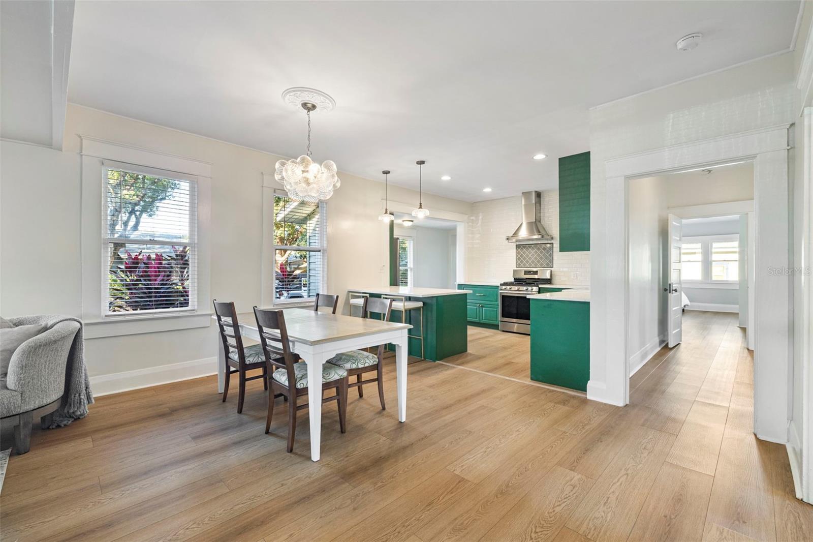 5709 N SUWANEE AVE, TAMPA, FL, 33604