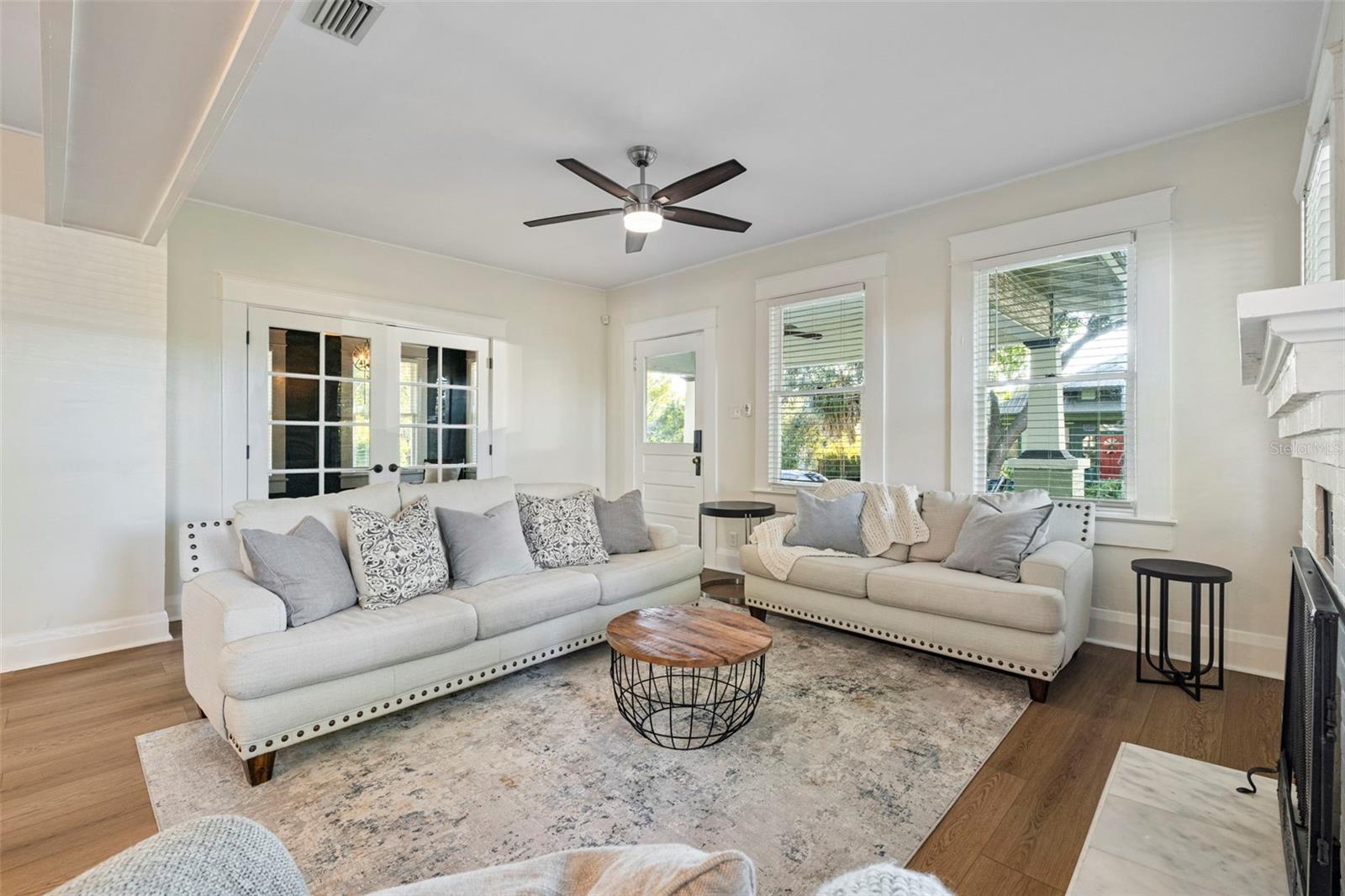 5709 N SUWANEE AVE, TAMPA, FL, 33604