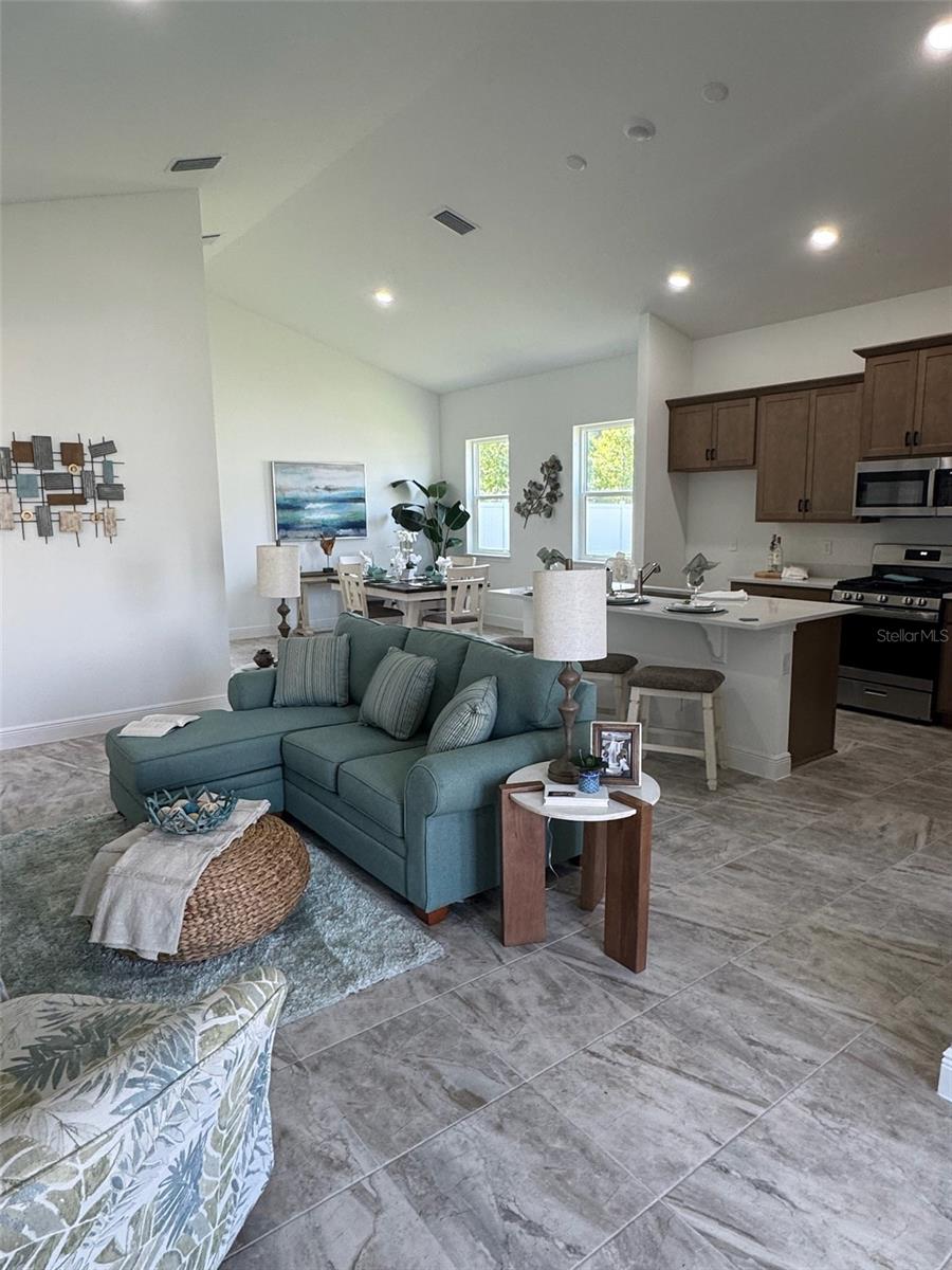 927 AZALEA WALK CIR, DELAND, FL, 32724