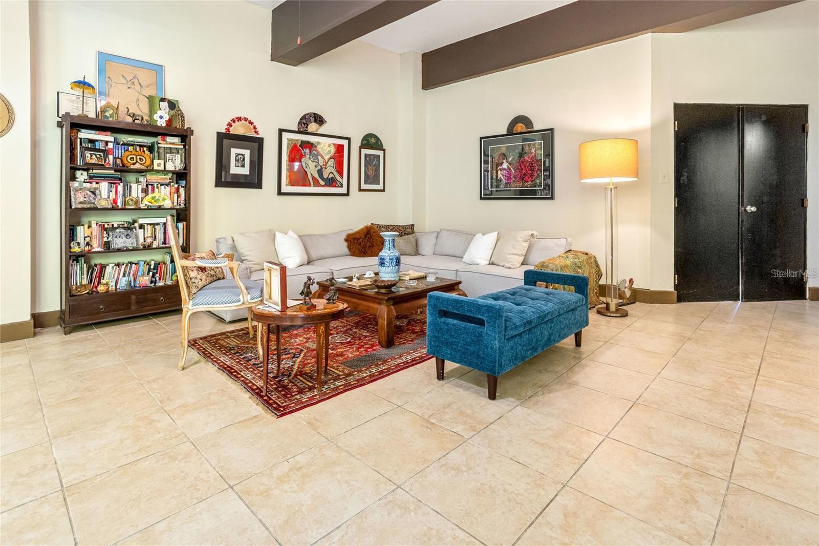 PR9116740 Property Photo