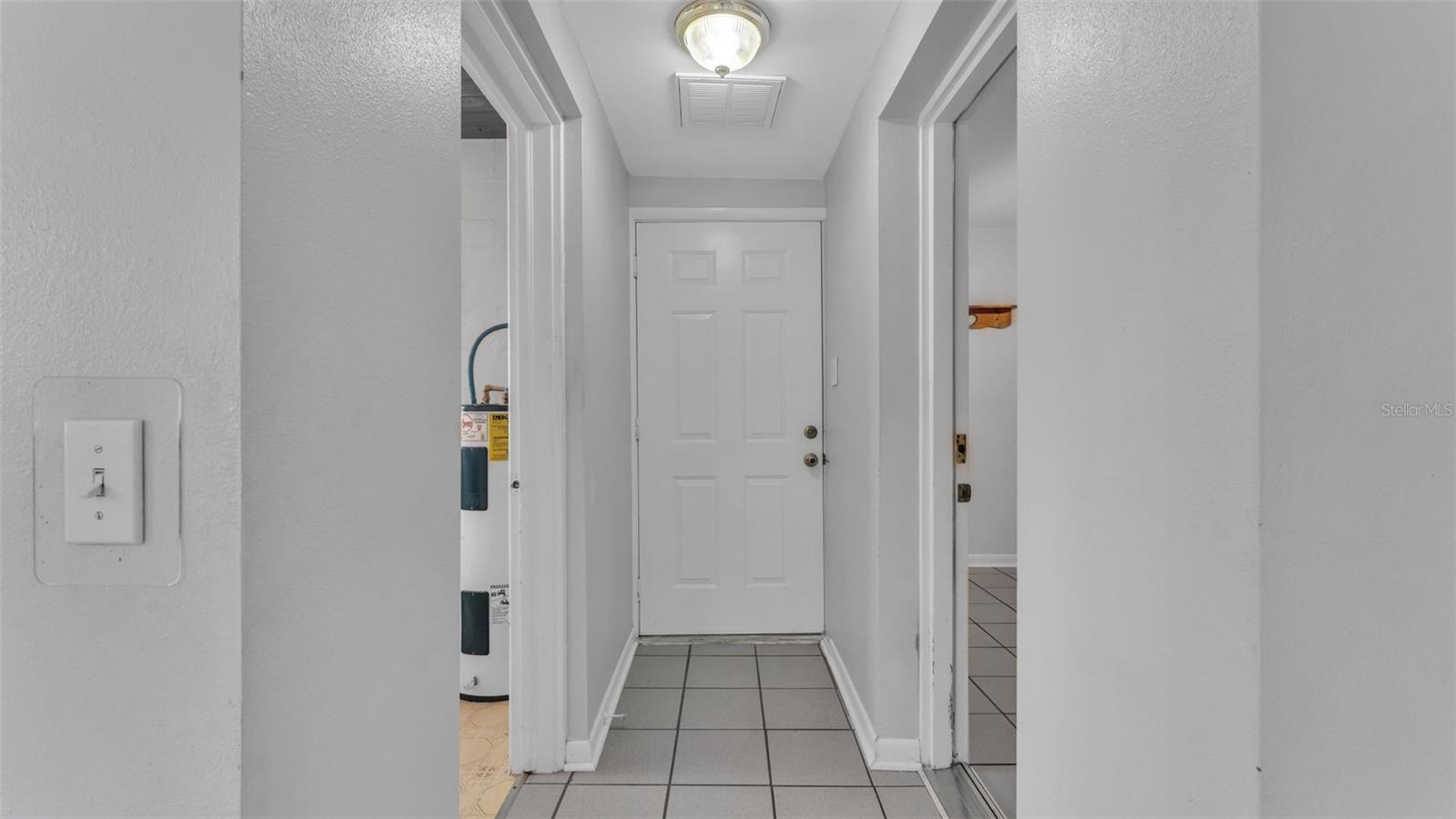 5823 LAKE BREEZE AVE, LAKELAND, FL, 33809