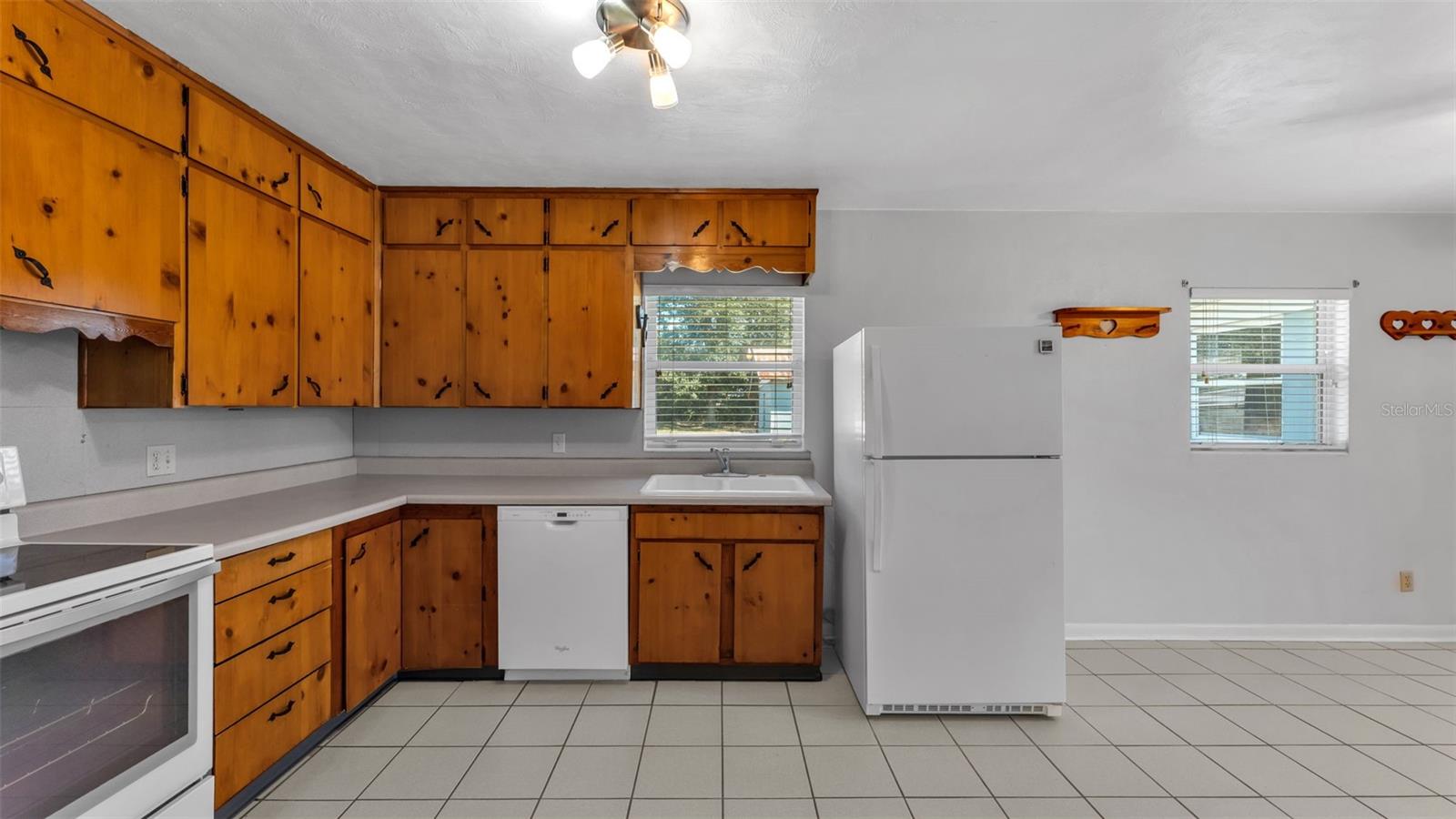 5823 LAKE BREEZE AVE, LAKELAND, FL, 33809