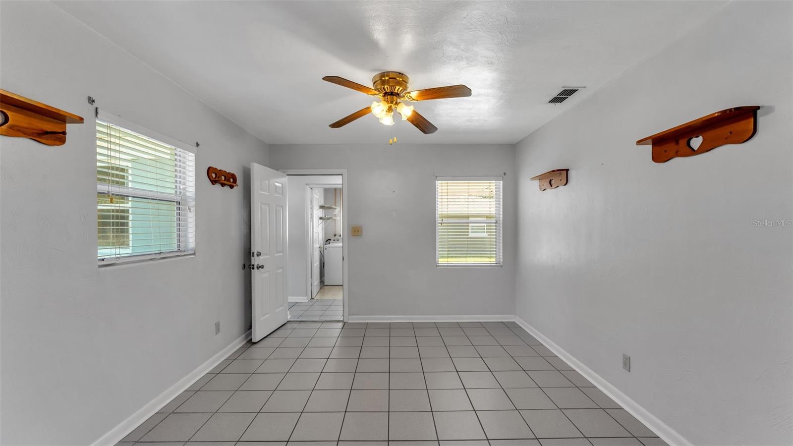 5823 LAKE BREEZE AVE, LAKELAND, FL, 33809