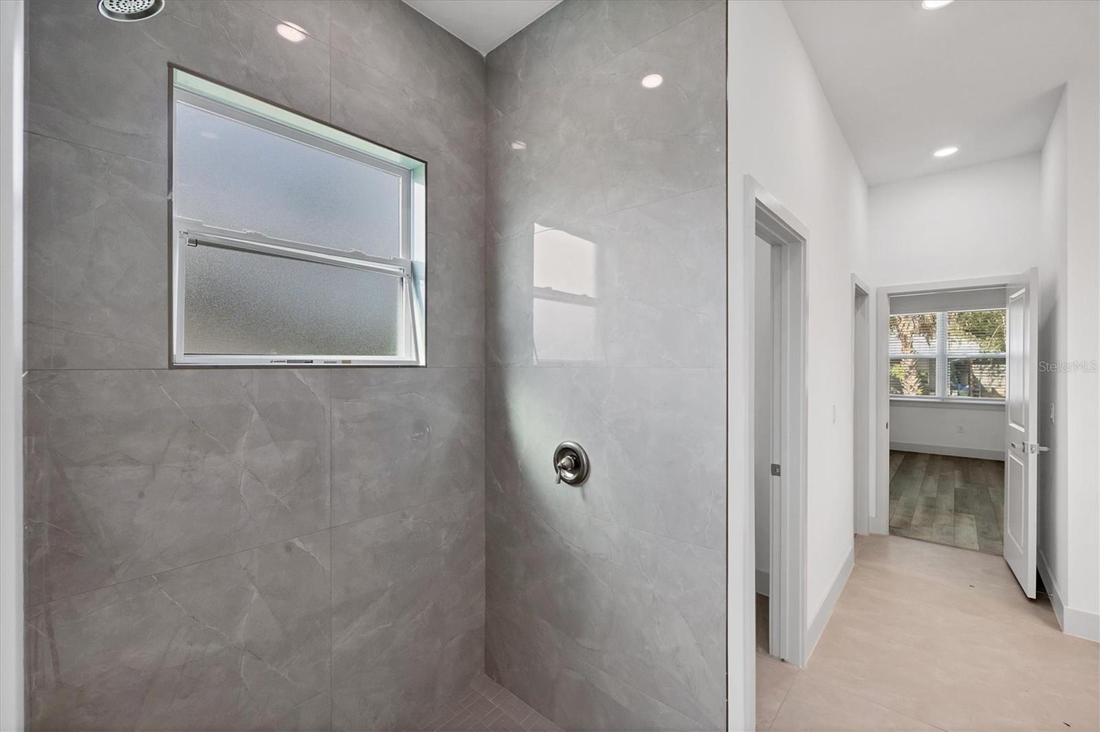 19152 ADDISON AVE, PORT CHARLOTTE, FL, 33954