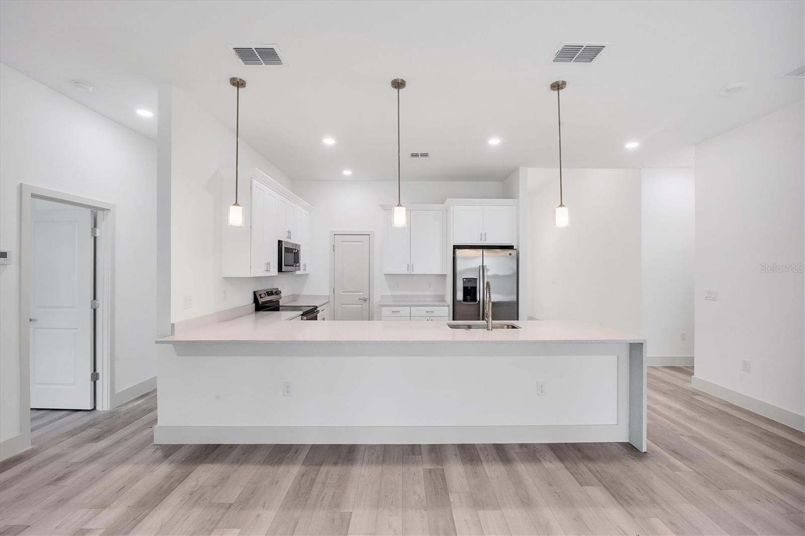 19152 ADDISON AVE, PORT CHARLOTTE, FL, 33954