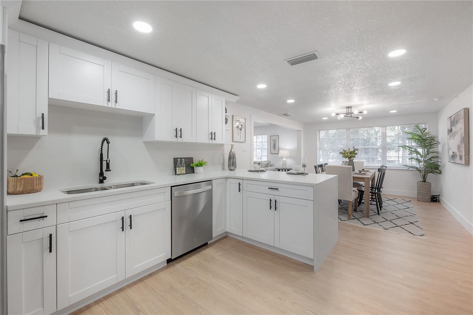 3118 W SLIGH AVE, TAMPA, FL, 33614