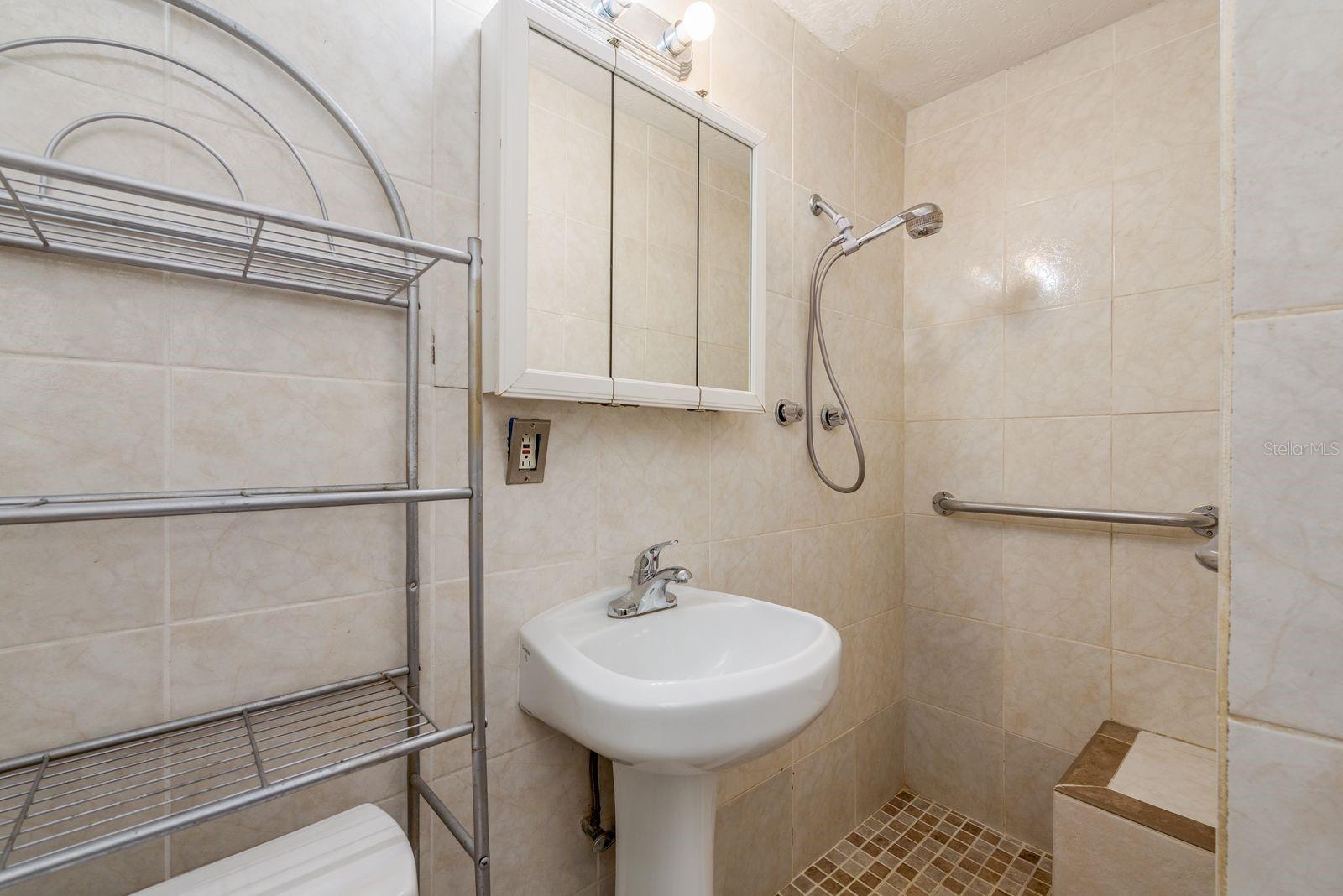 1748 COLMAR DR, HOLIDAY, FL, 34690