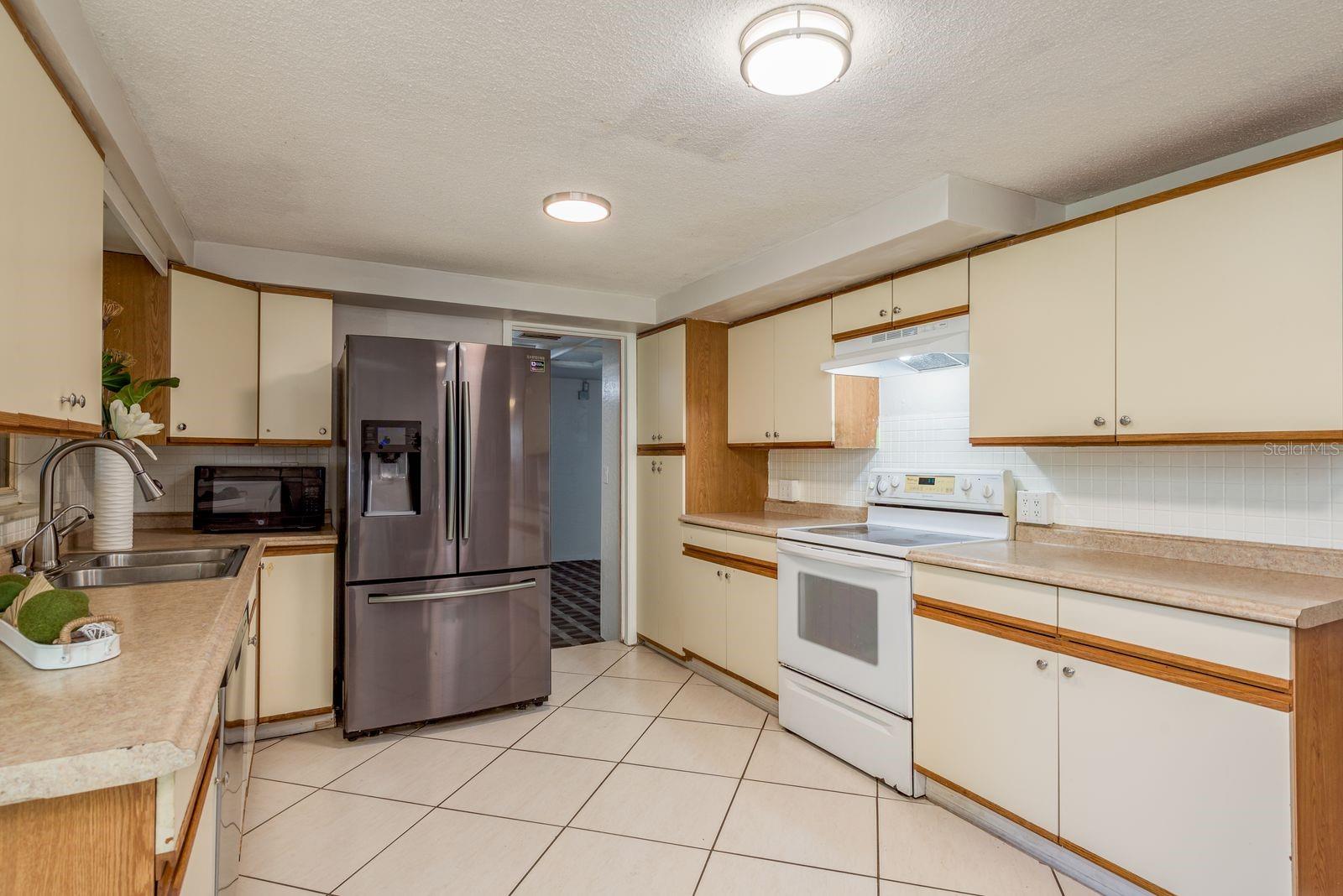 1748 COLMAR DR, HOLIDAY, FL, 34690