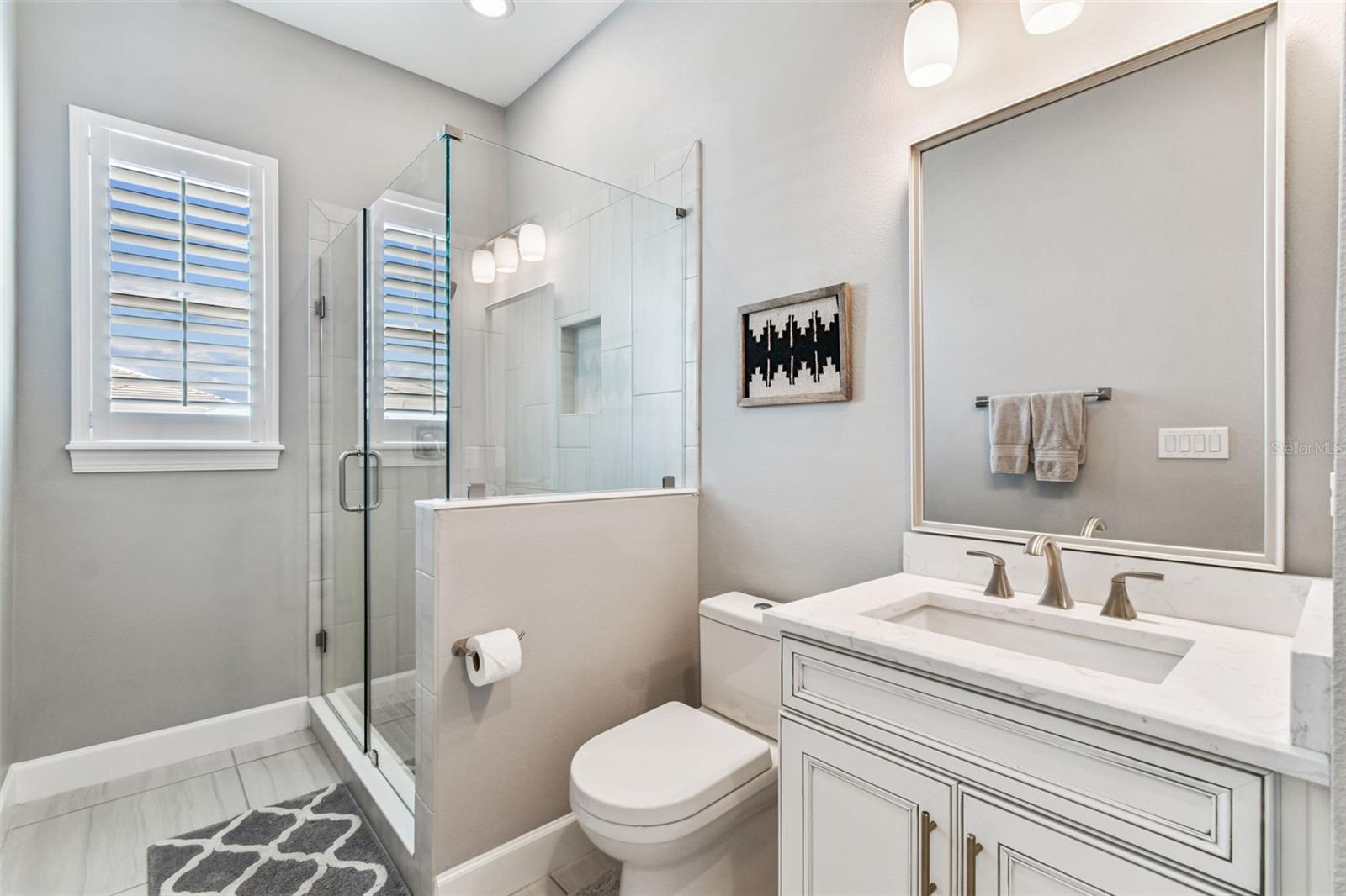 Full Bathroom on Main Level.