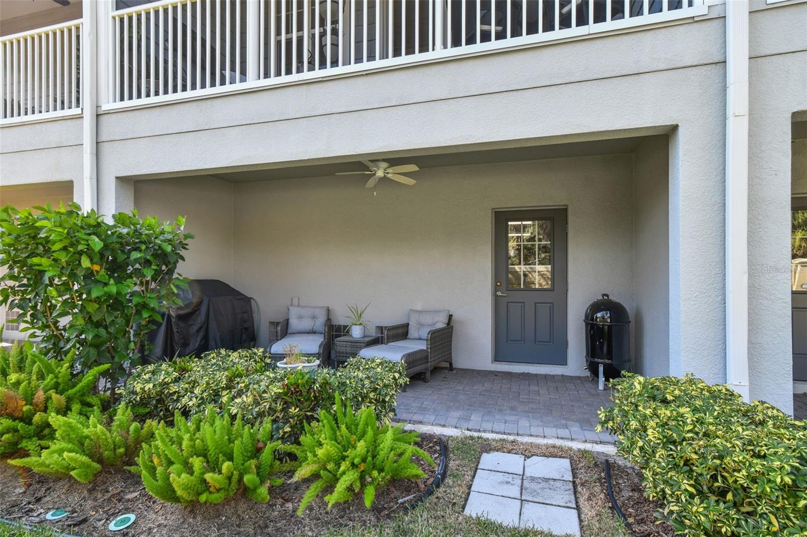 Private Greenspace for BBQ Grill or Relaxing.