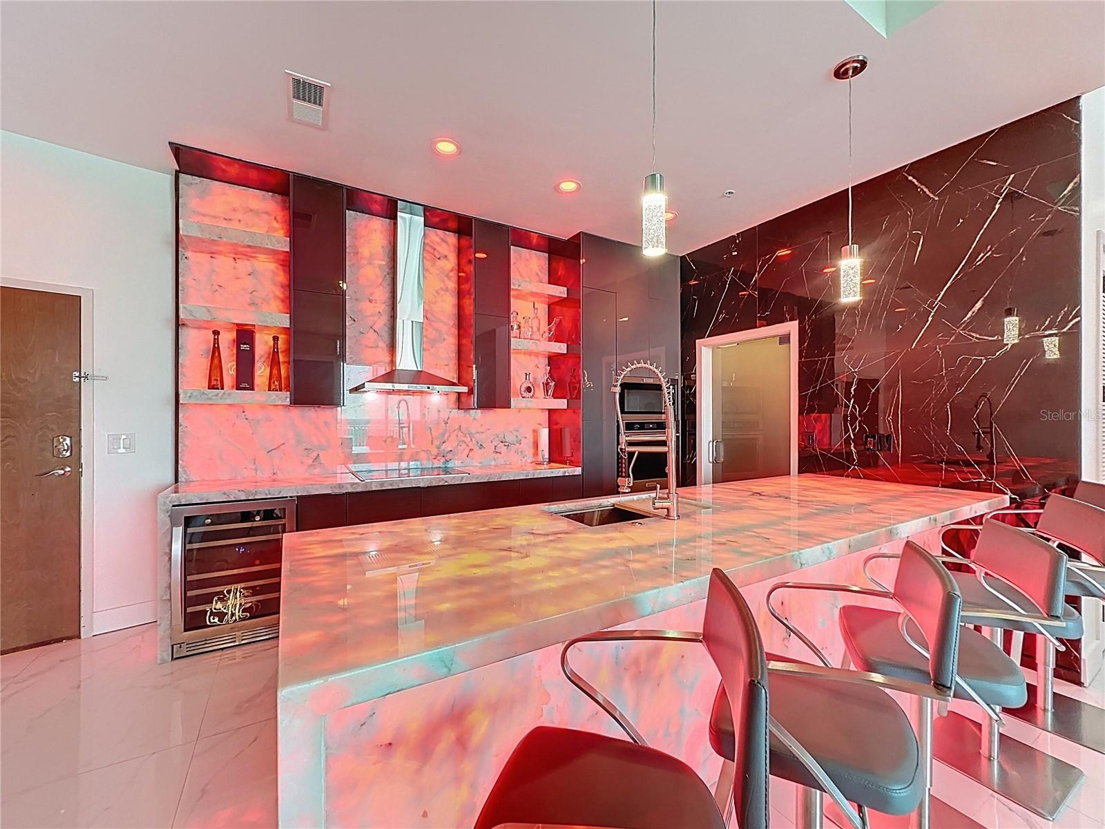 155 S COURT AVE #PENTHOUSE (2905), ORLANDO, FL, 32801