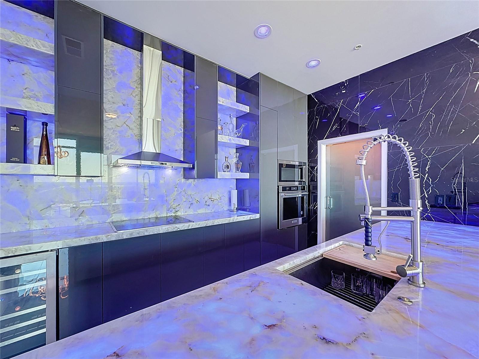 155 S COURT AVE #PENTHOUSE (2905), ORLANDO, FL, 32801