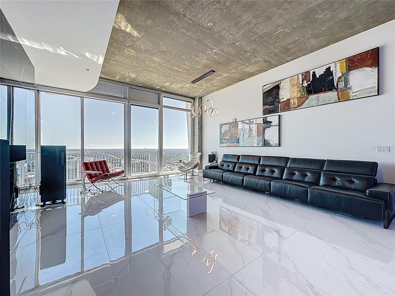 155 S COURT AVE #PENTHOUSE (2905), ORLANDO, FL, 32801