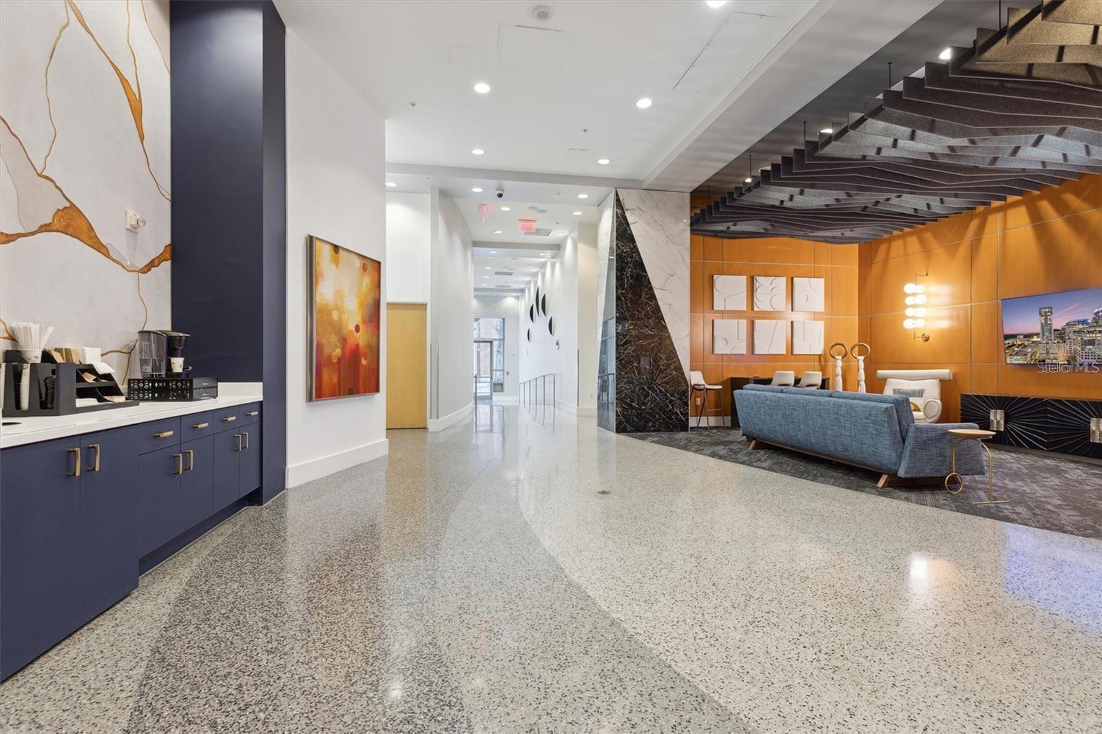 155 S COURT AVE #PENTHOUSE (2905), ORLANDO, FL, 32801