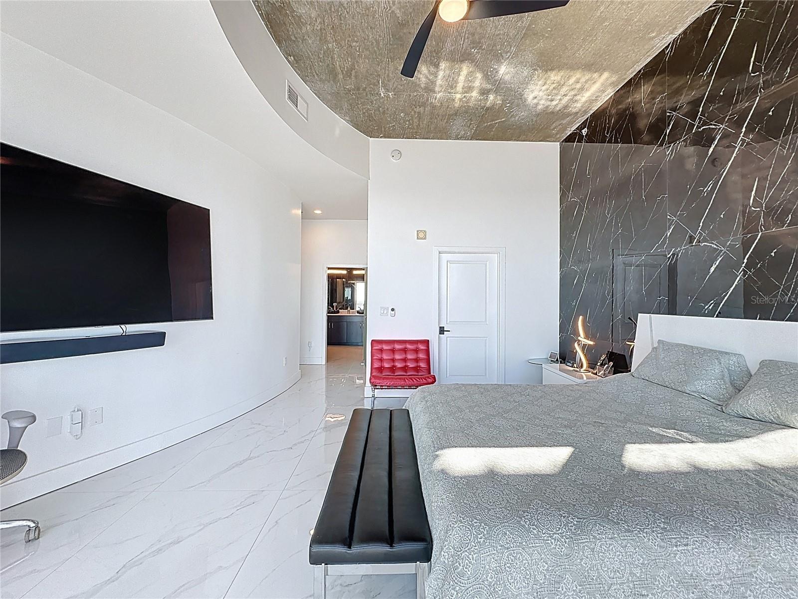 155 S COURT AVE #PENTHOUSE (2905), ORLANDO, FL, 32801