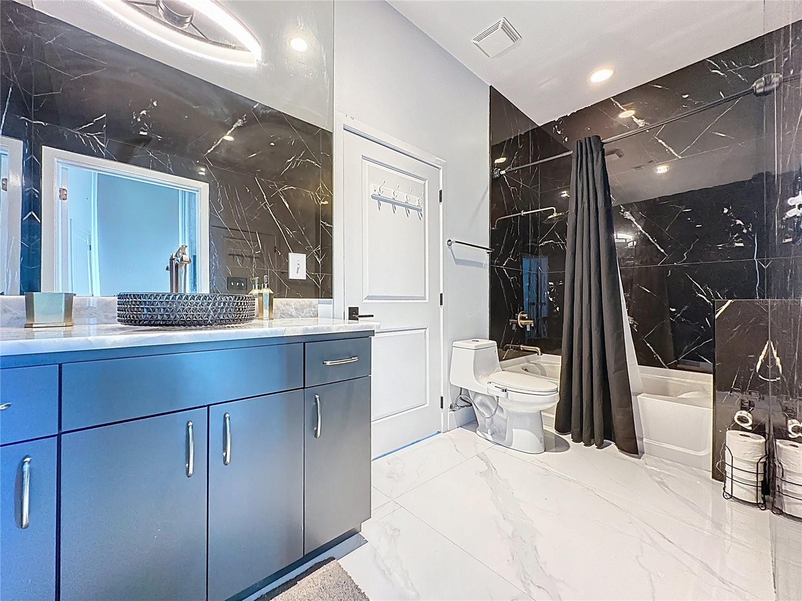 155 S COURT AVE #PENTHOUSE (2905), ORLANDO, FL, 32801