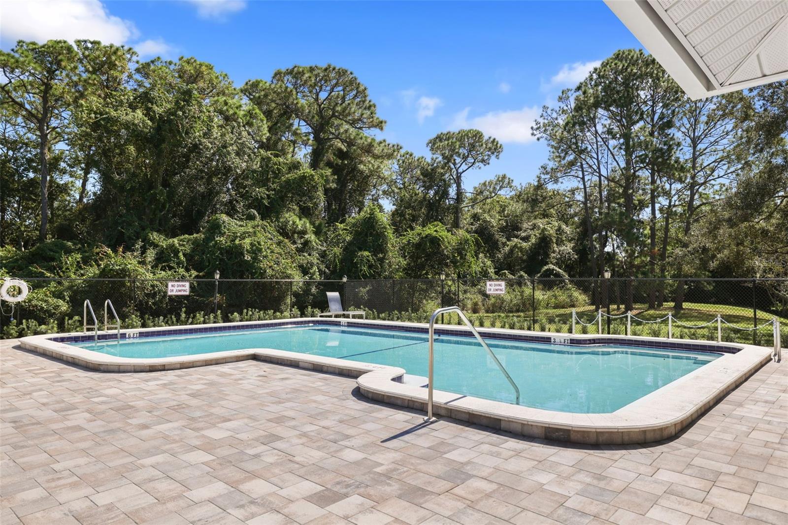 102 STEEPLECHASE LN, PALM HARBOR, FL, 34684