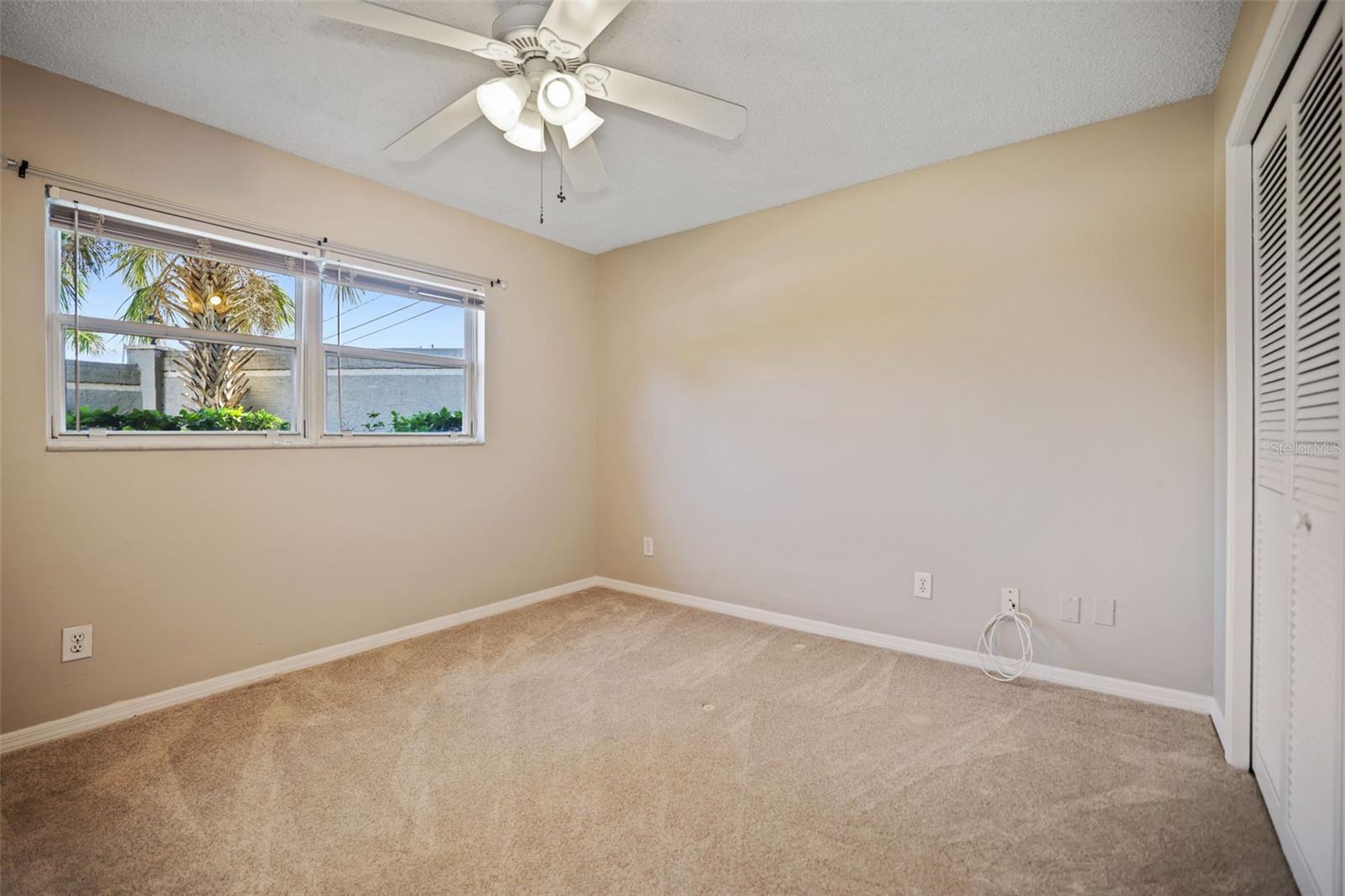 102 STEEPLECHASE LN, PALM HARBOR, FL, 34684